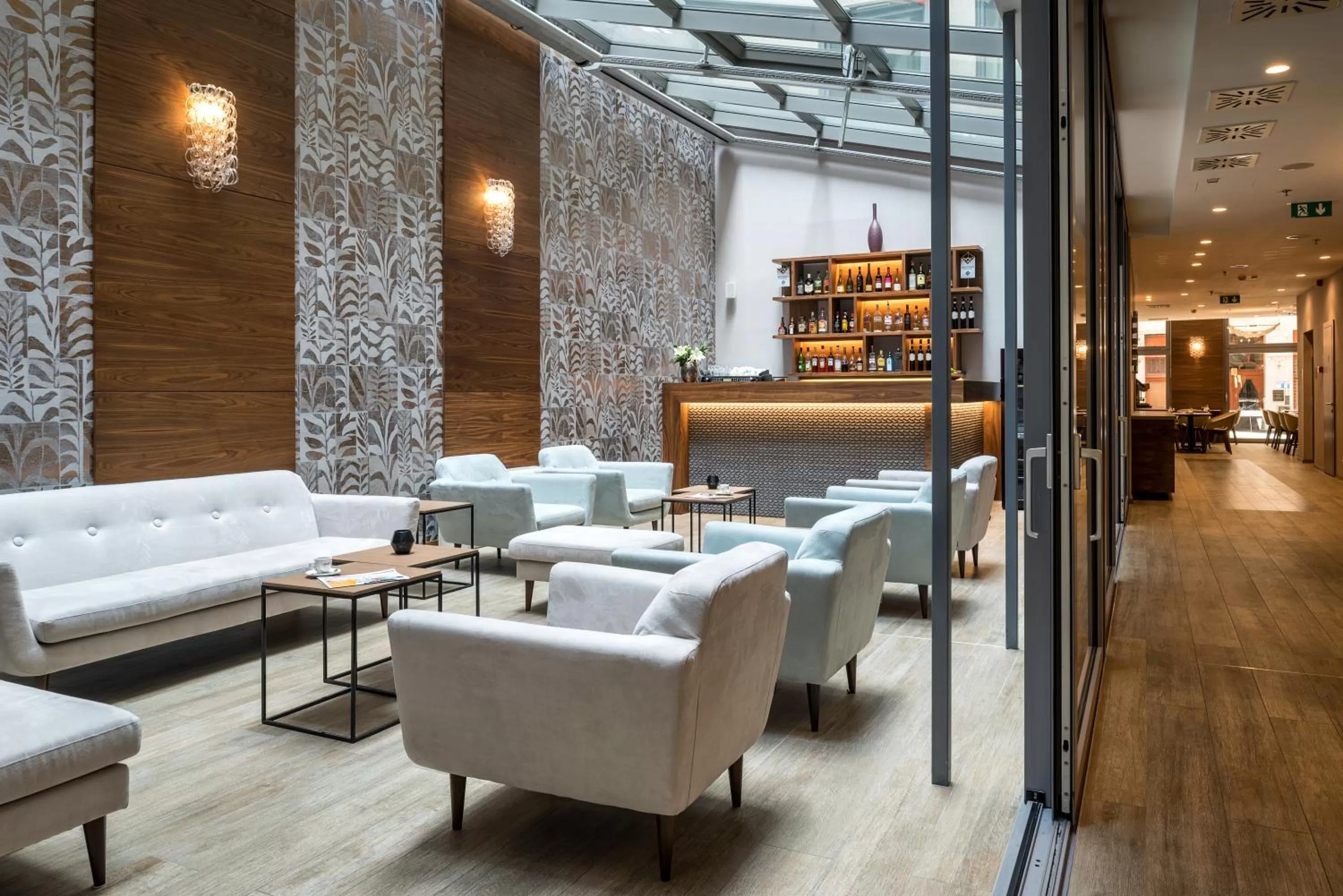 Lounge or bar in Charm Hotel Budapest - formerly Boutique Hotel Budapest