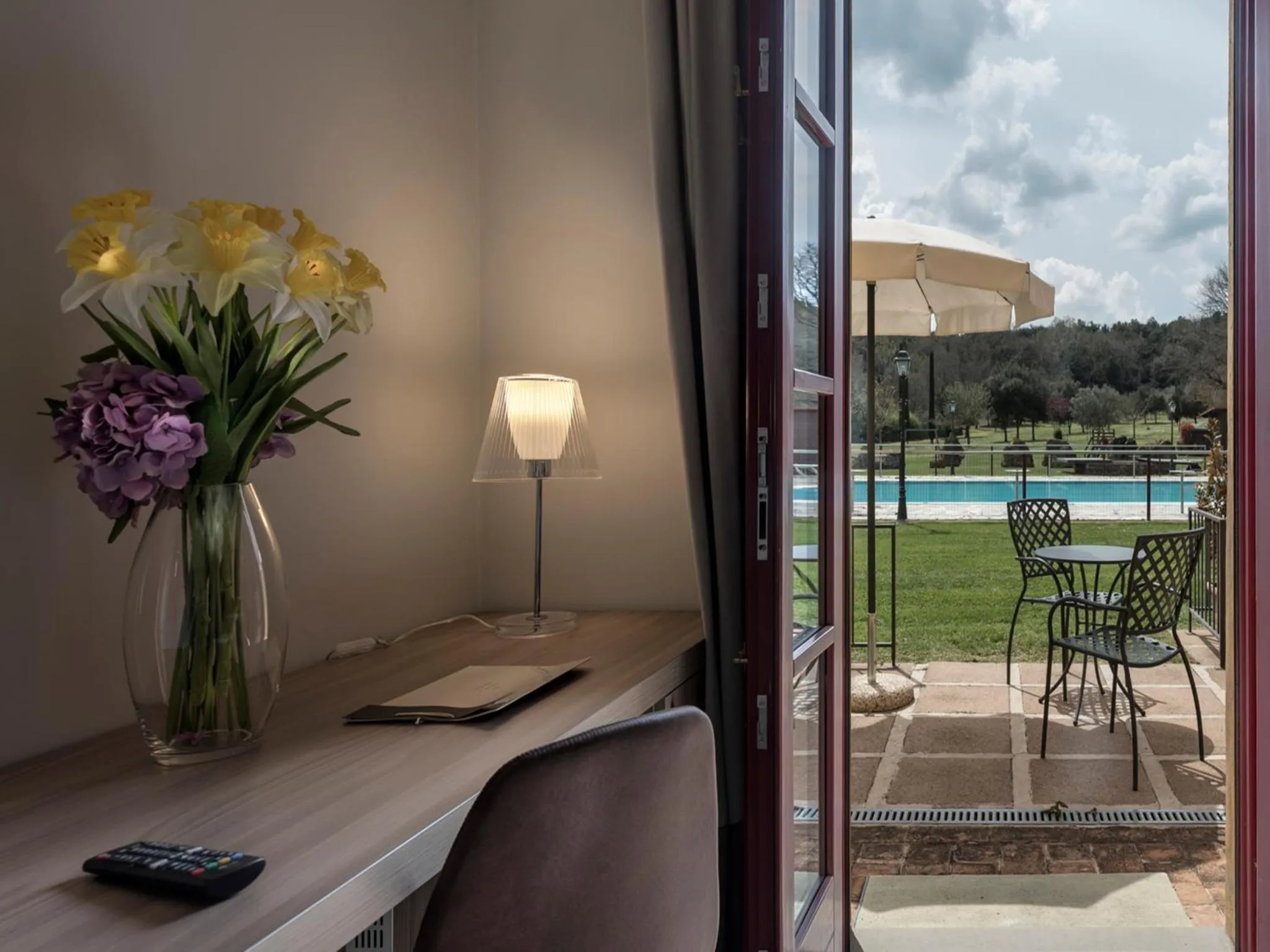 Balcony/Terrace in Hotel & Restaurant Casolare Le Terre Rosse