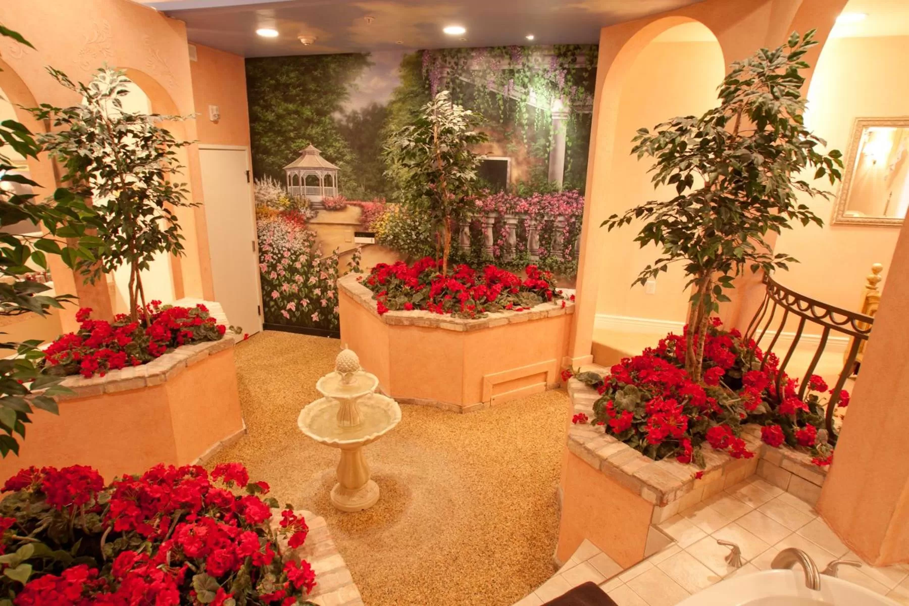 Destinations Inn Theme Rooms