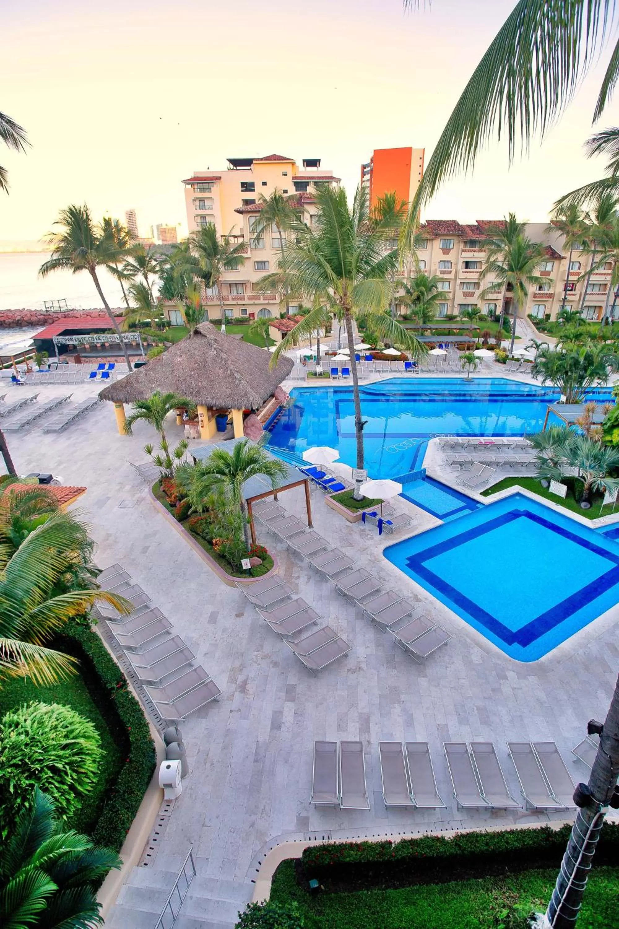 Swimming pool in Canto del Sol Puerto Vallarta All Inclusive