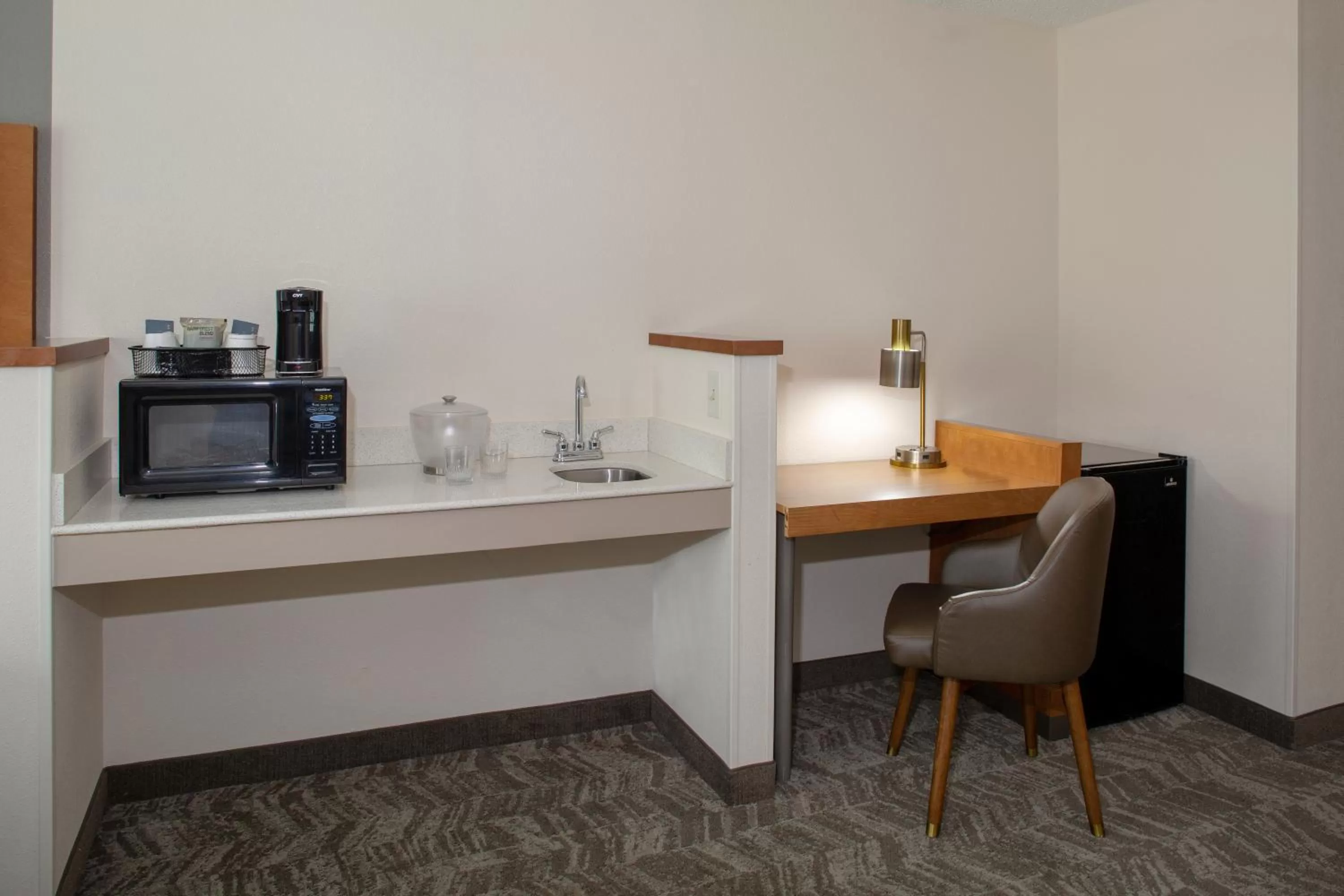 acessibility in SpringHill Suites by Marriott Memphis East Galleria