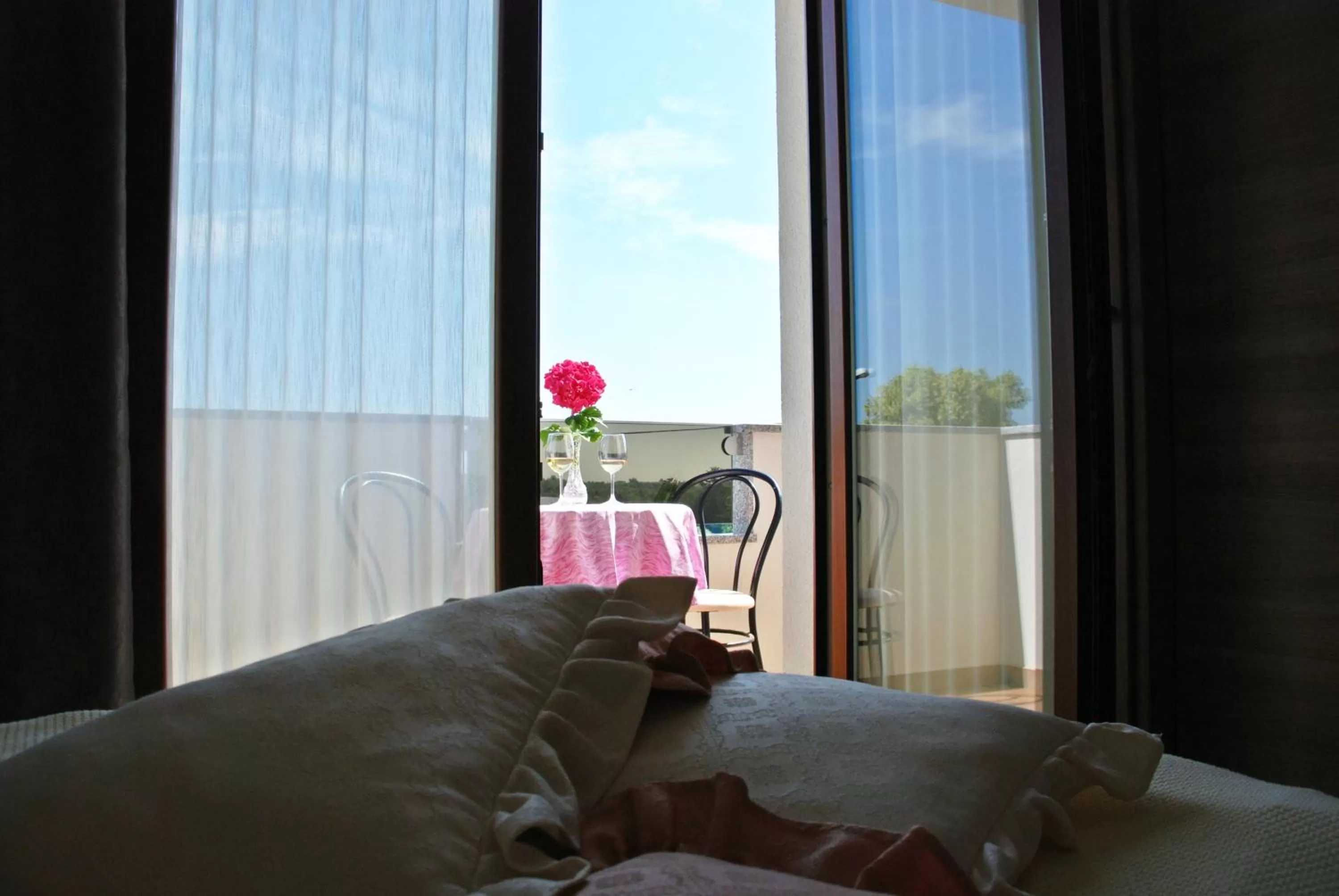 Day, Balcony/Terrace in Rooms Edda