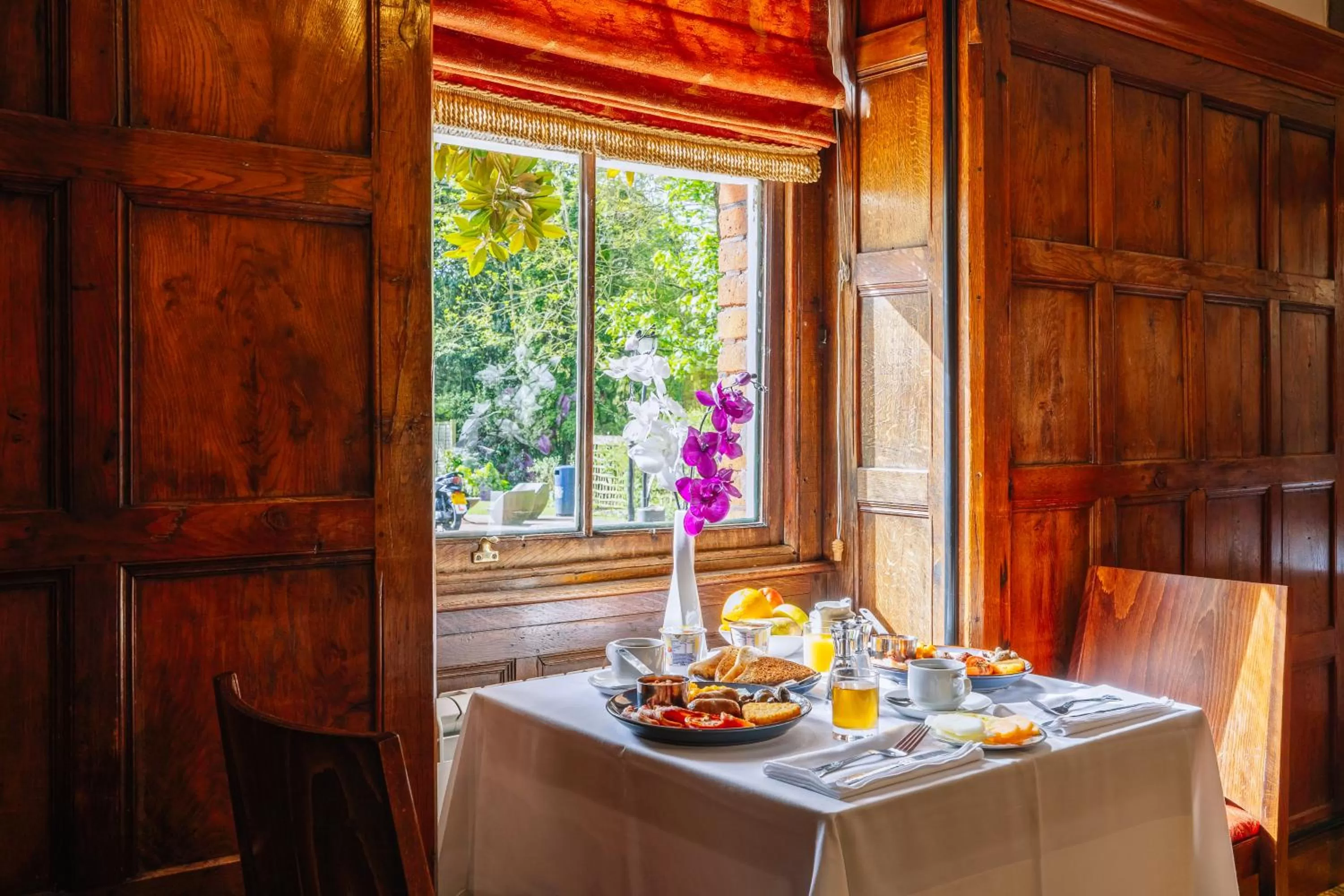 Restaurant/places to eat in Muthu Belstead Brook Hotel