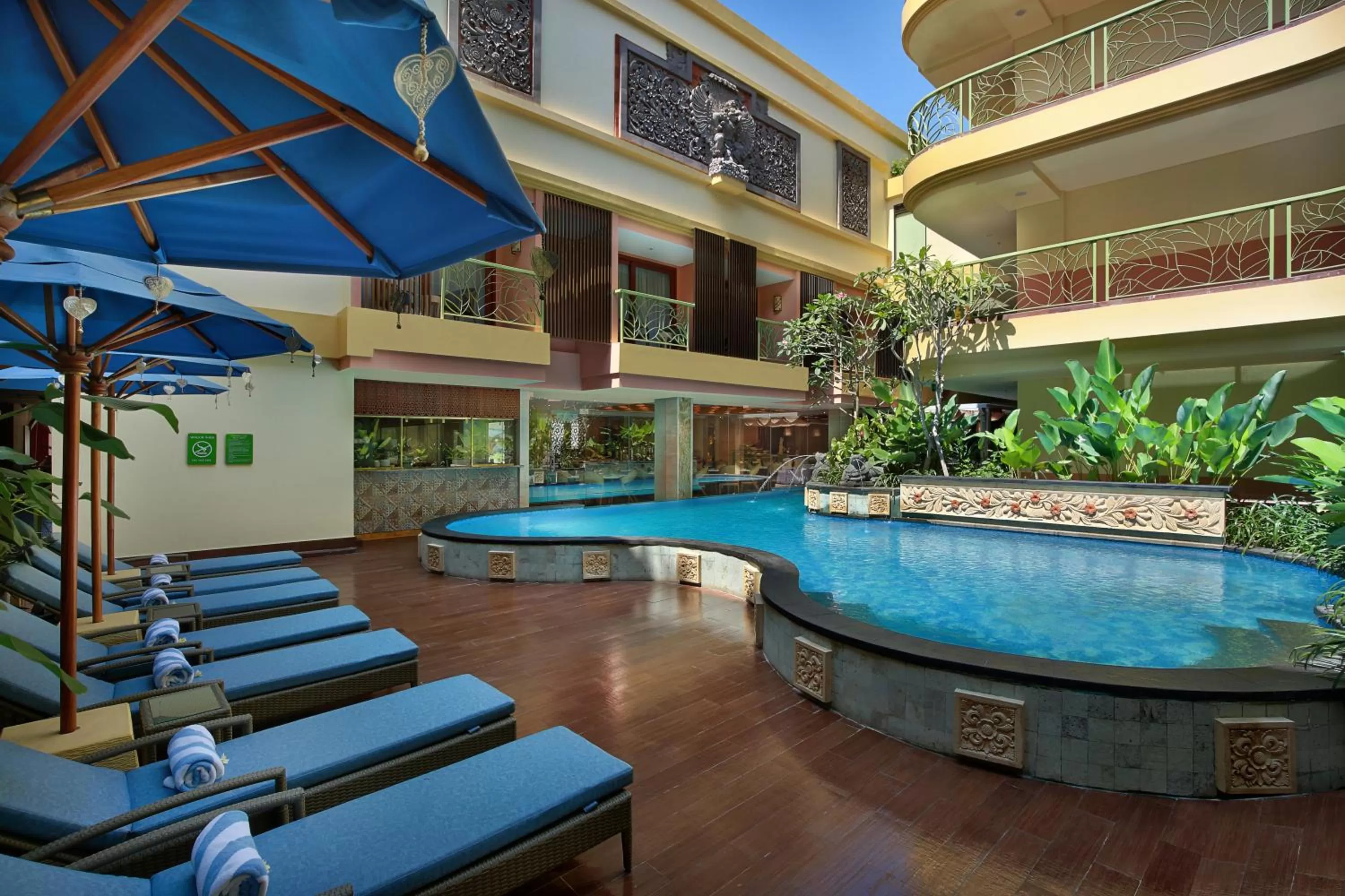 Swimming pool in SenS Hotel and Spa