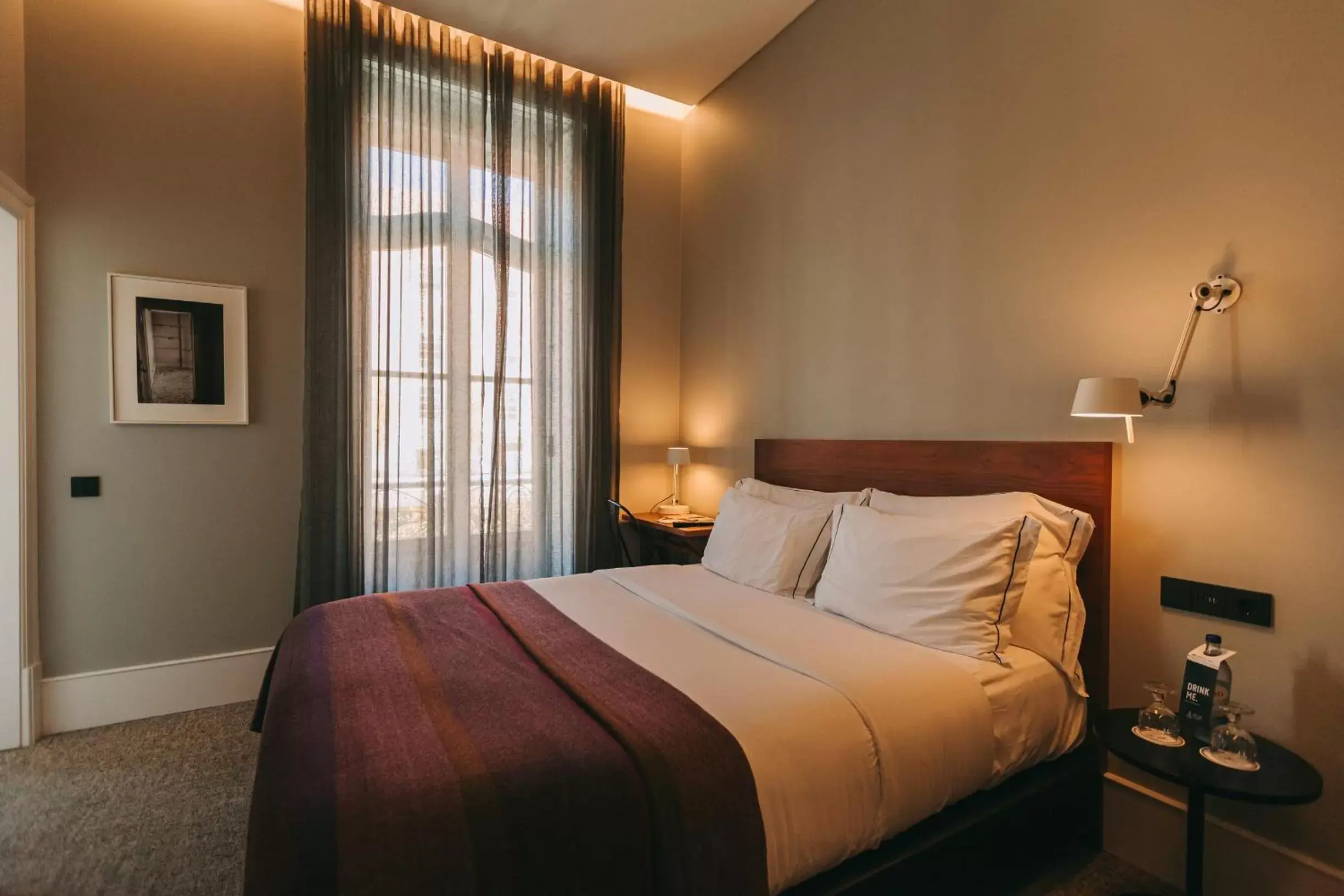 Double or Twin Room with Avenue View in 1908 Lisboa Hotel Double or Twin Room with Avenue View in 1908 Lisboa Hotel