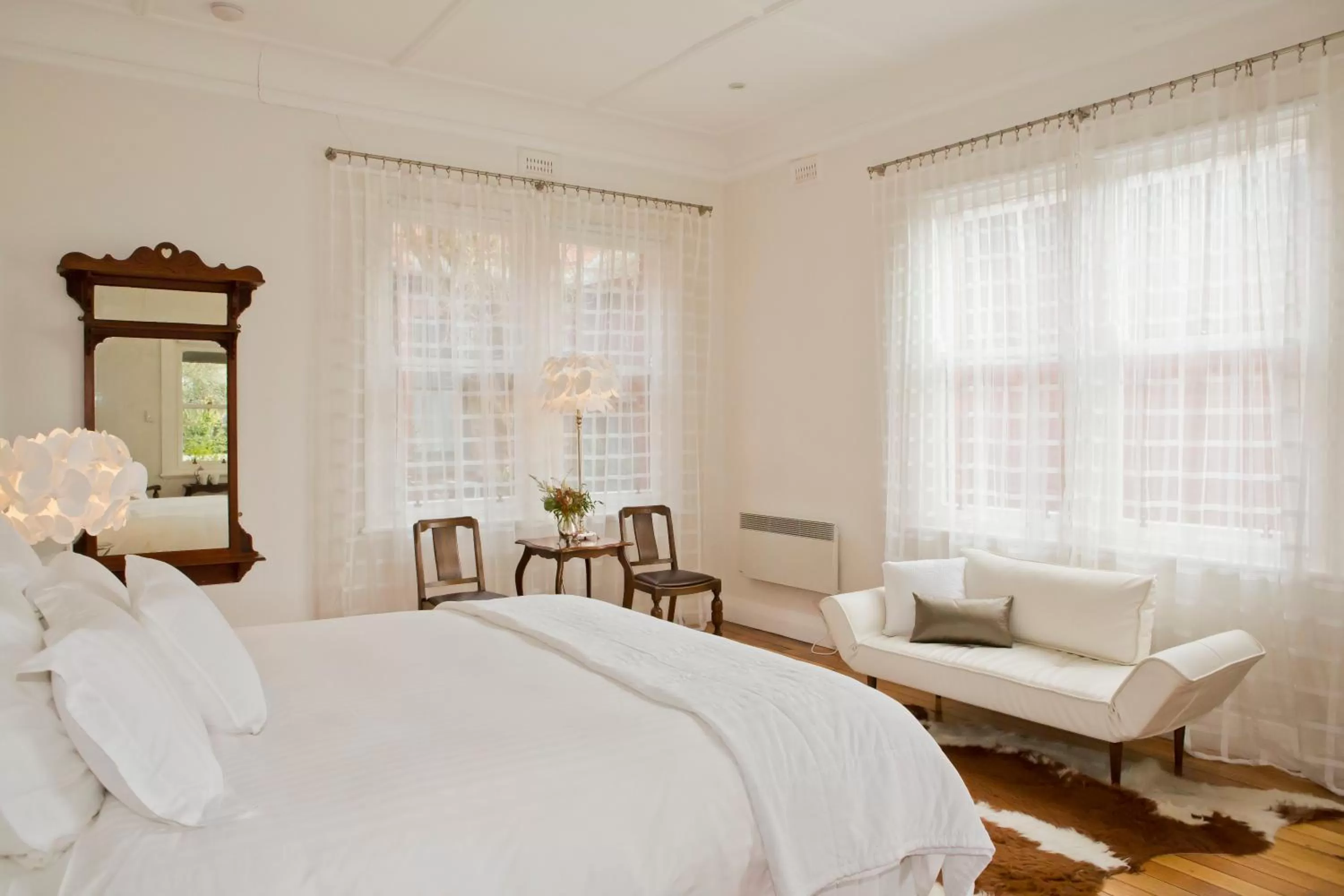 Photo of the whole room, Room Photo in Mollisons