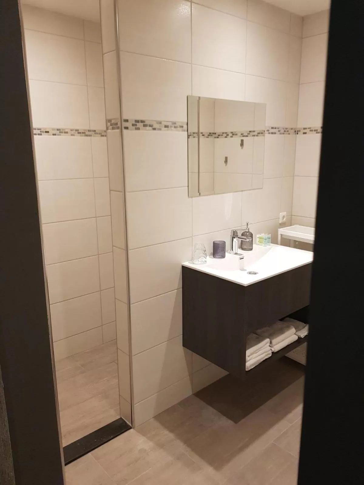 Bathroom in B&B de Wilhelminaschool