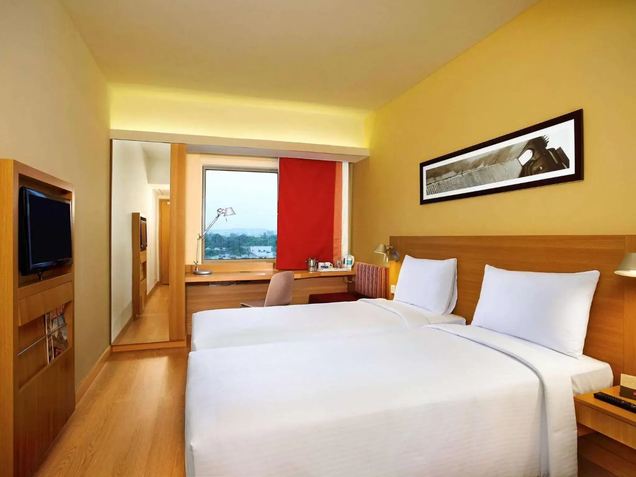 Standard Twin Room in ibis Pune Viman Nagar - An Accor Brand Standard Twin Room in ibis Pune Viman Nagar - An Accor Brand
