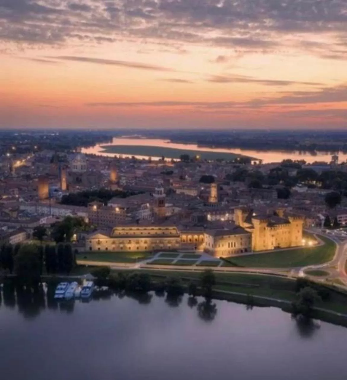 Bird's-eye View in Cuor di Mantova B&B