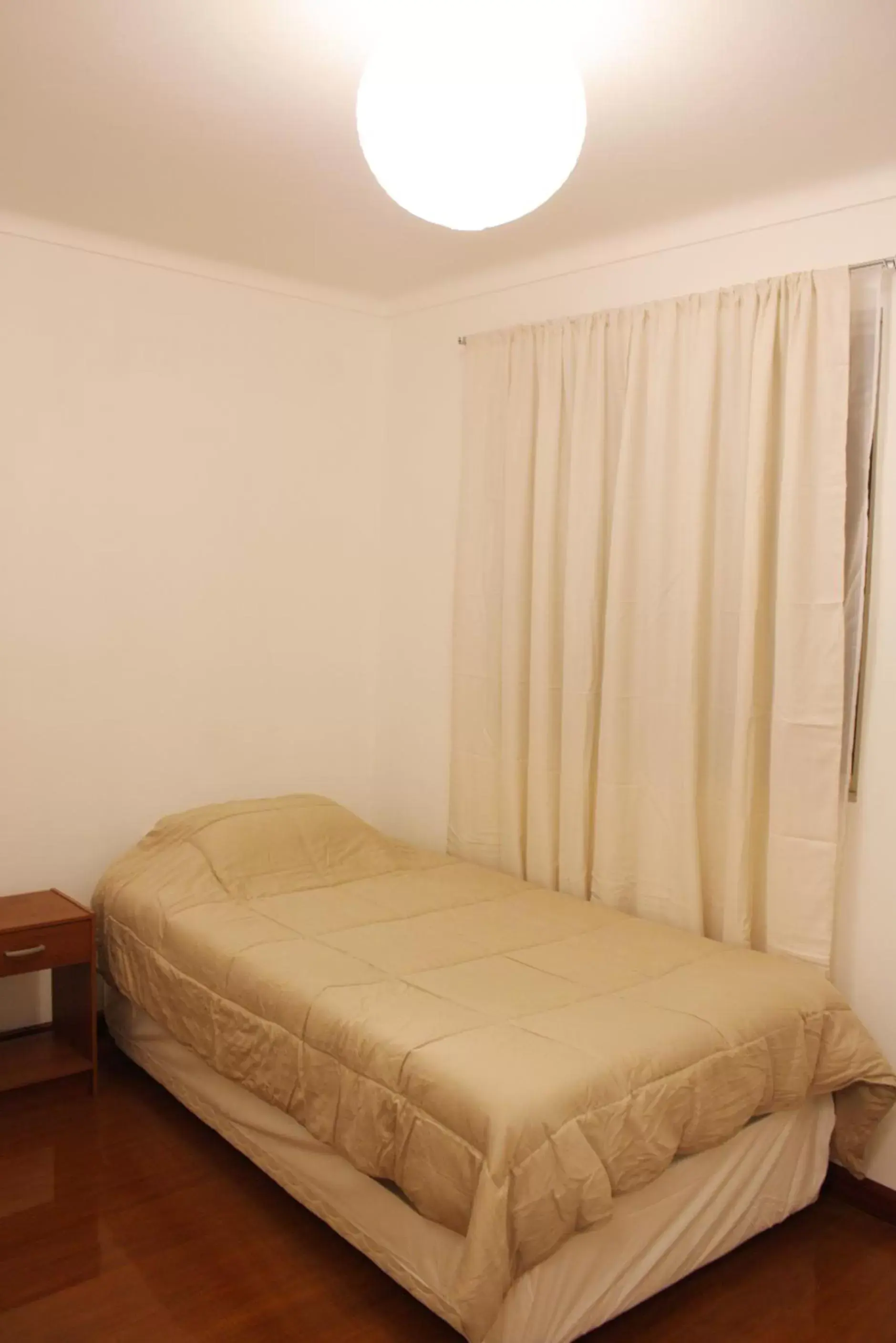 Standard Single Room with Shared Bathroom in Hotel Velero Centro Standard Single Room with Shared Bathroom in Hotel Velero Centro