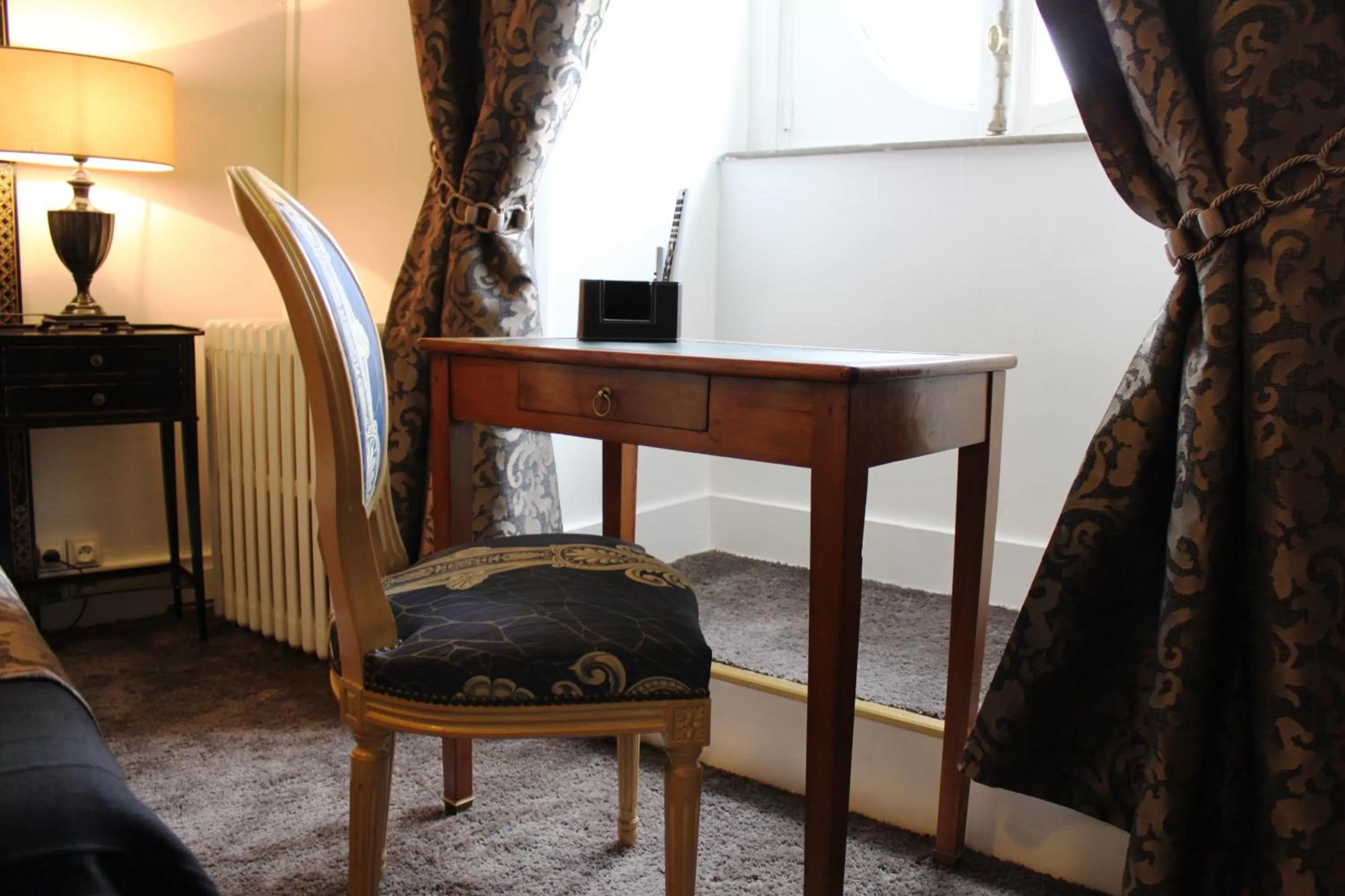Seating area in Résidence et Chambres d'Hôtes de La Porte d'Arras