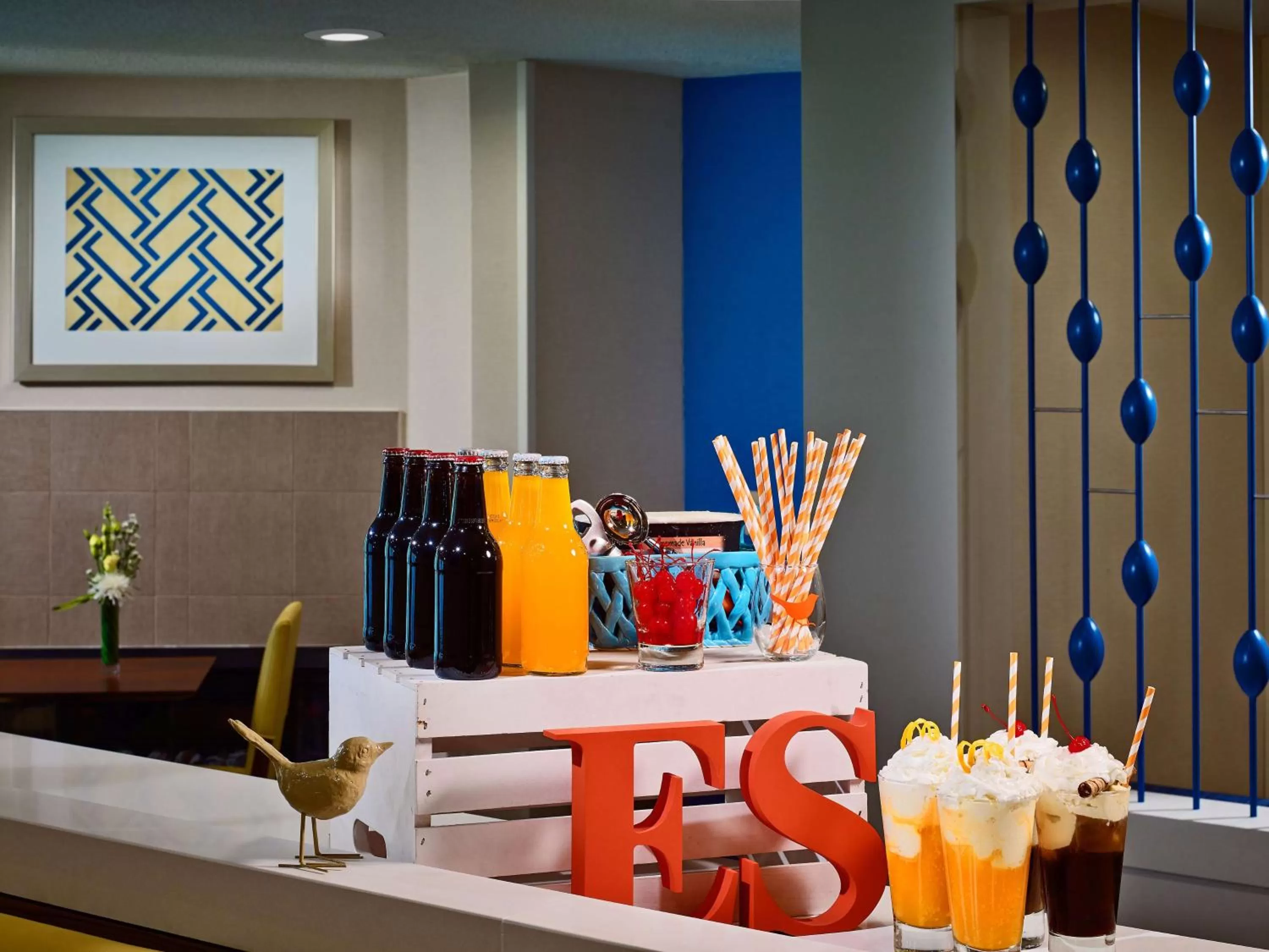 Property building in Sonesta ES Suites Houston Galleria