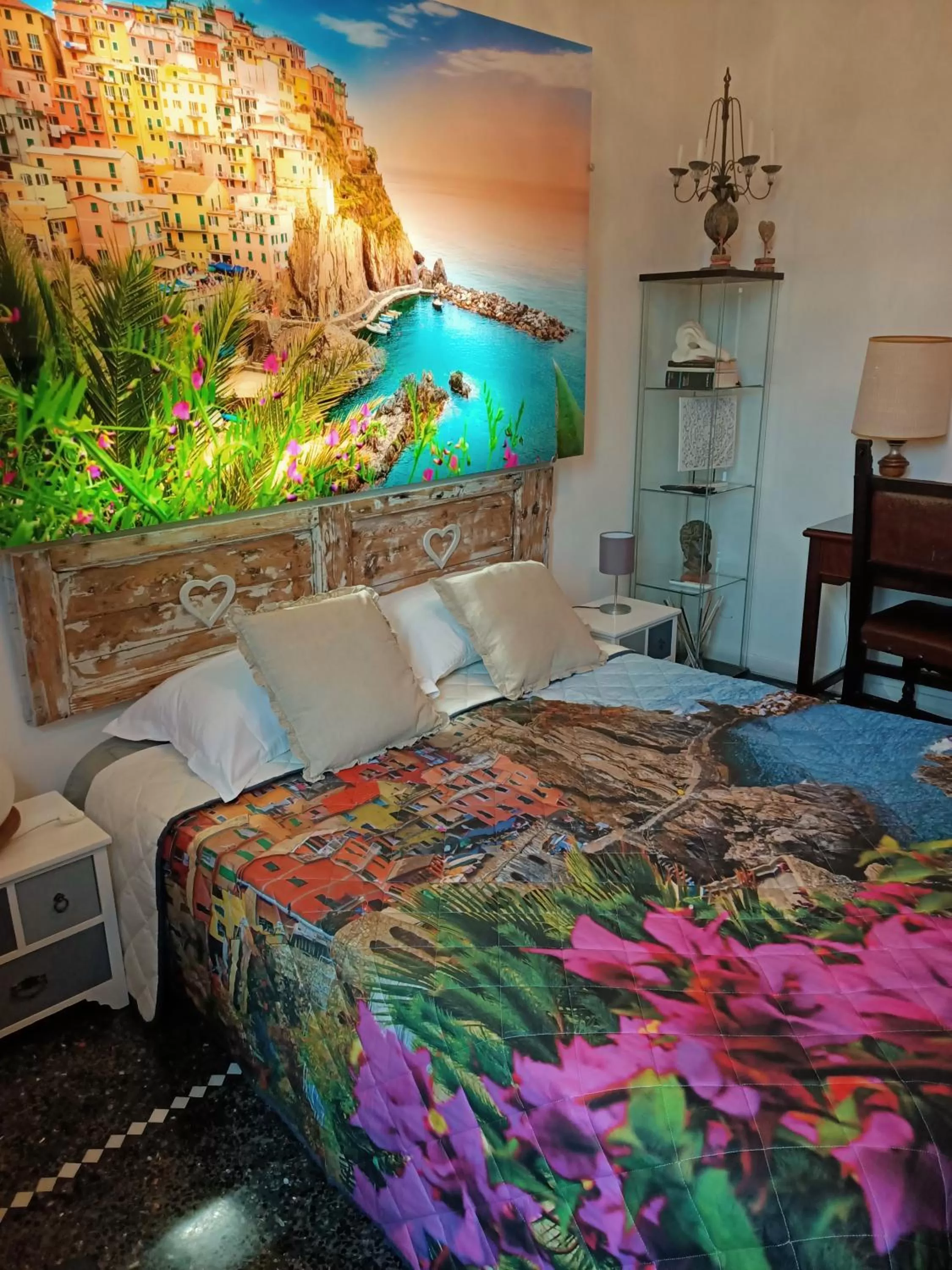 Decorative detail, Bed in Le Stanze del Principe