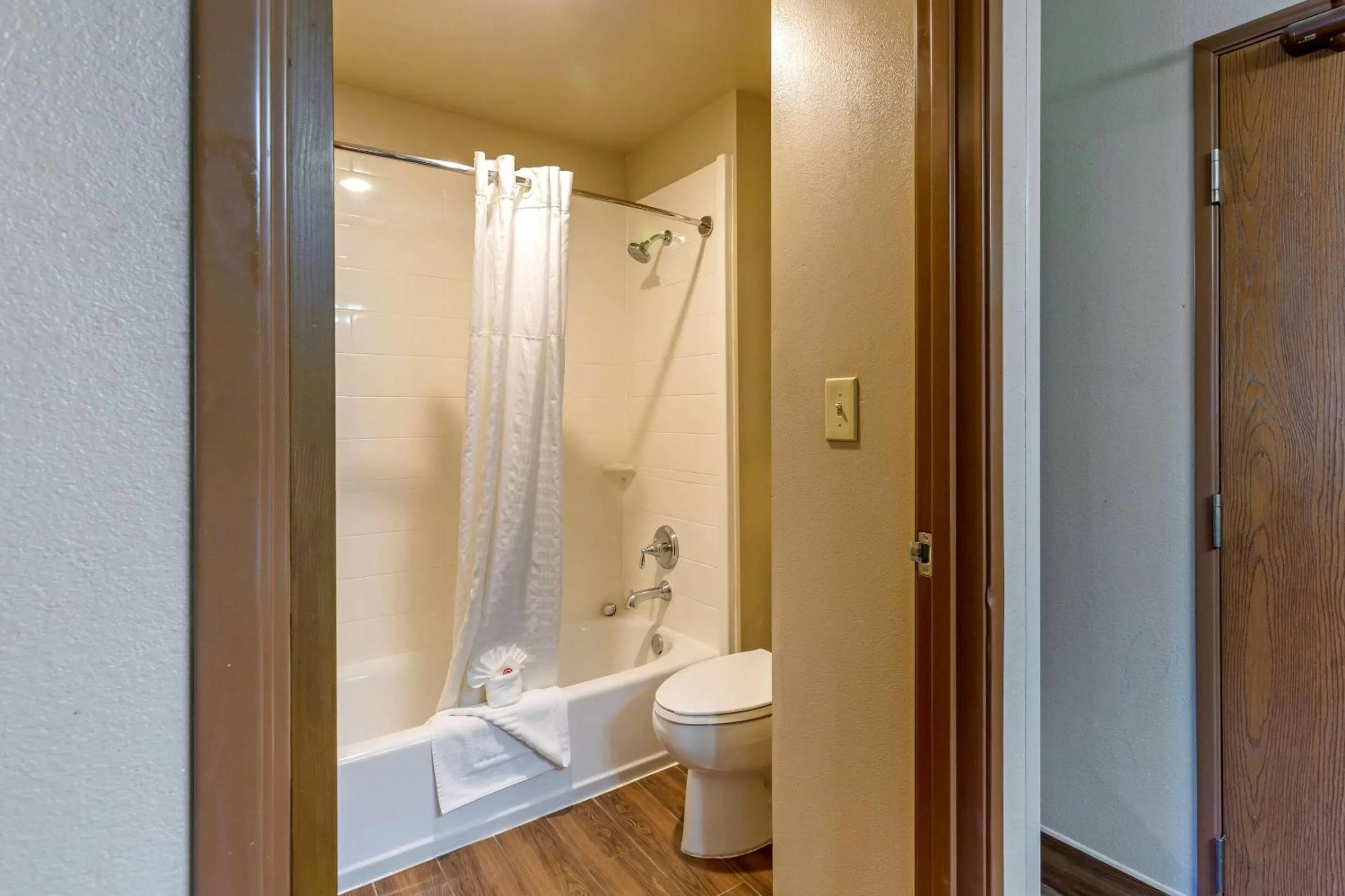 Bathroom in Comfort Inn West Valley - Salt Lake City South