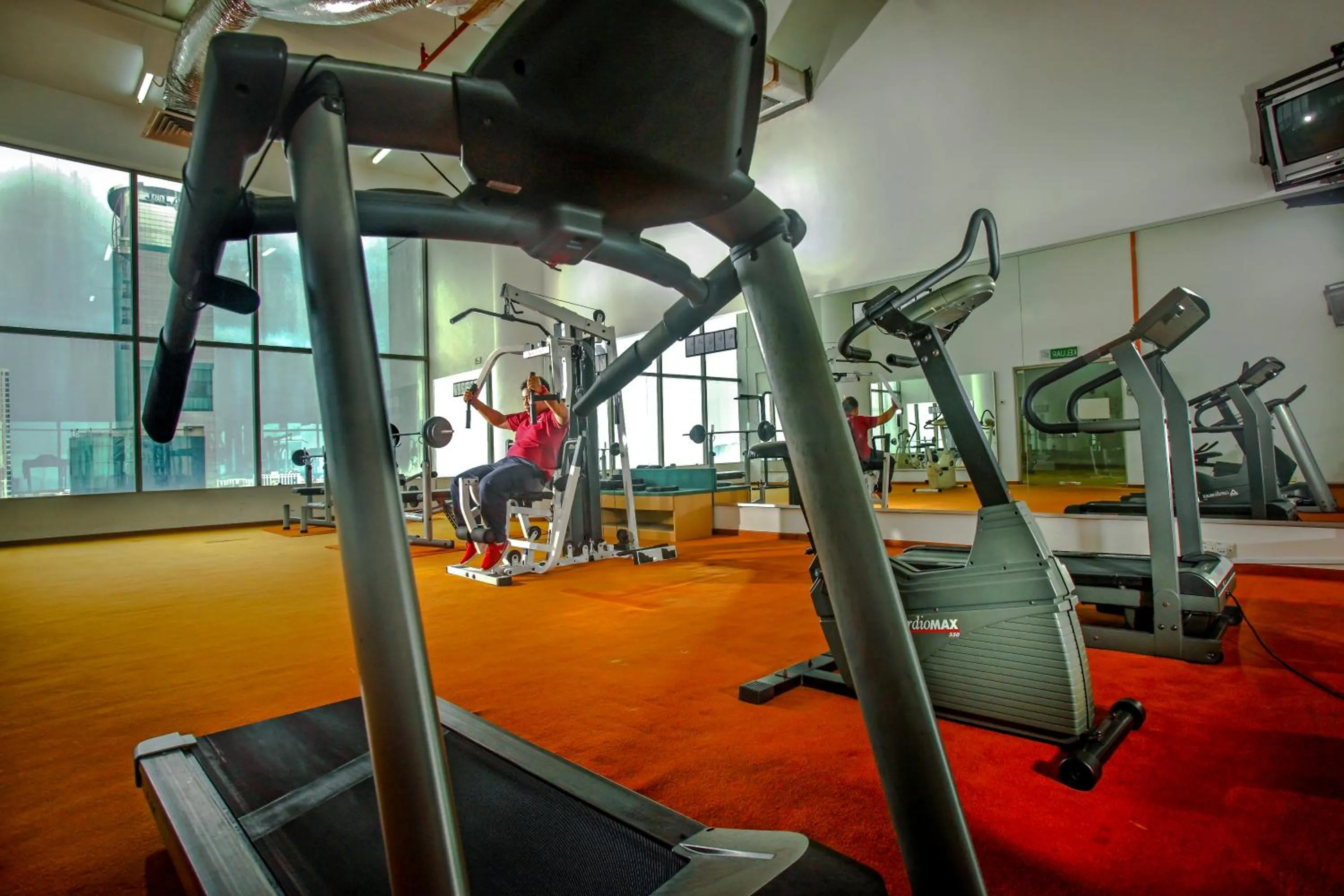Fitness centre/facilities in New York Hotel