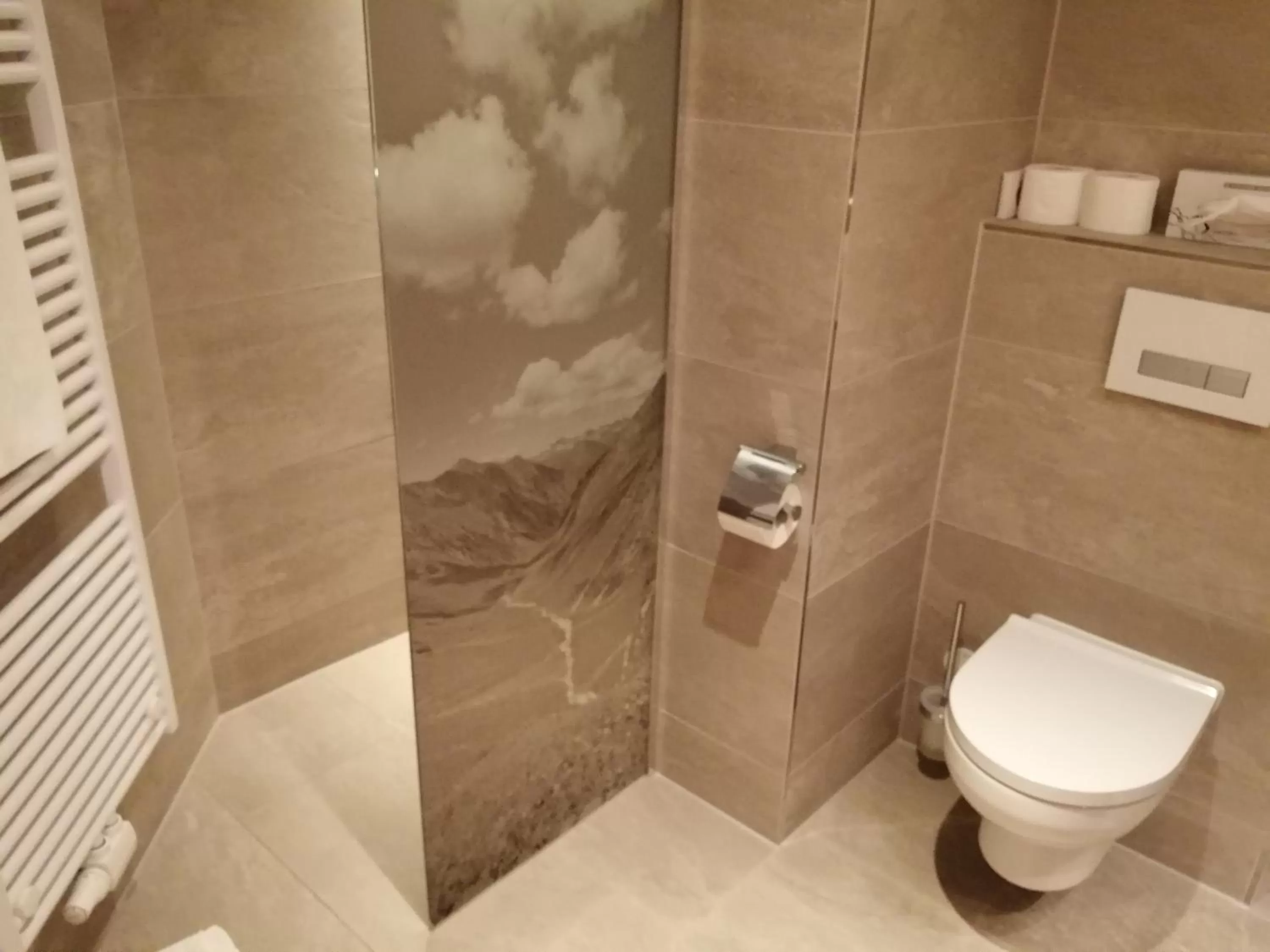 Bathroom in Hotel Enzian