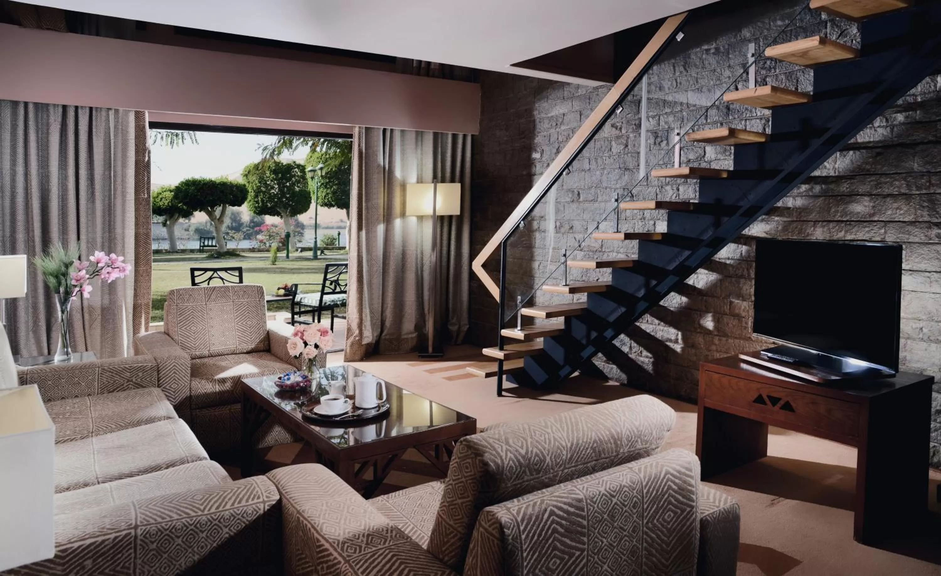 Living room in Mövenpick Resort Aswan