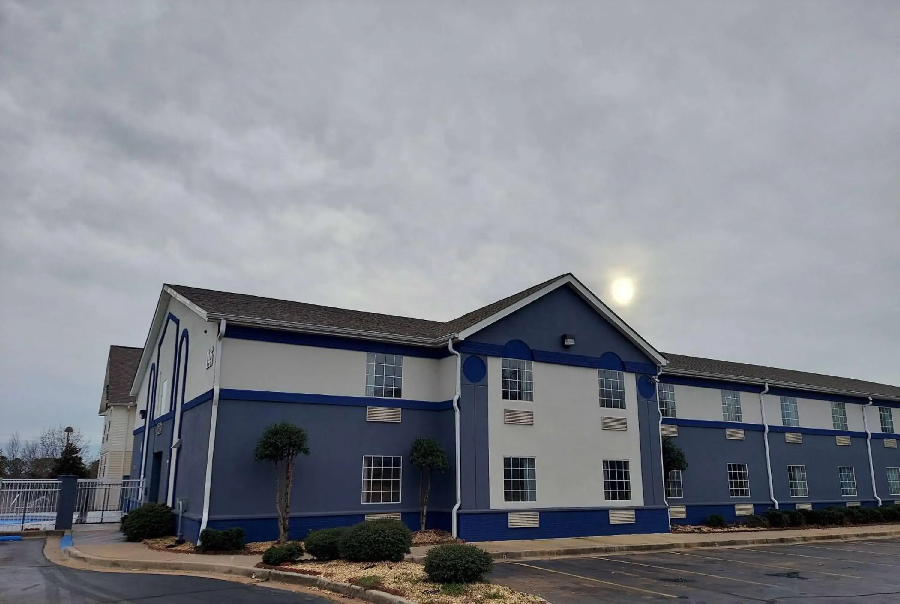 Days Inn & Suites by Wyndham Huntsville Days Inn & Suites by Wyndham Huntsville