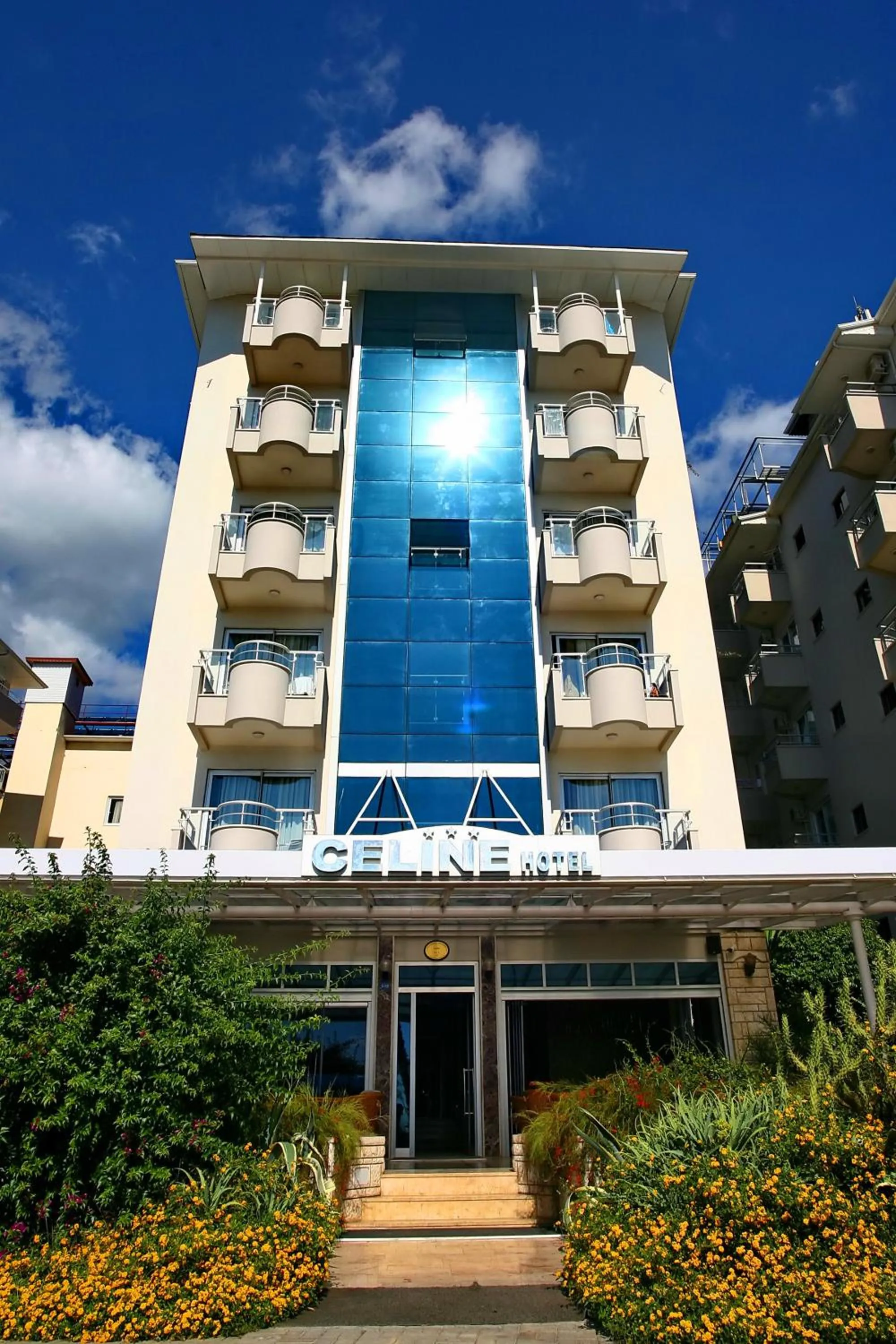 Facade/entrance in Kleopatra Celine Hotel