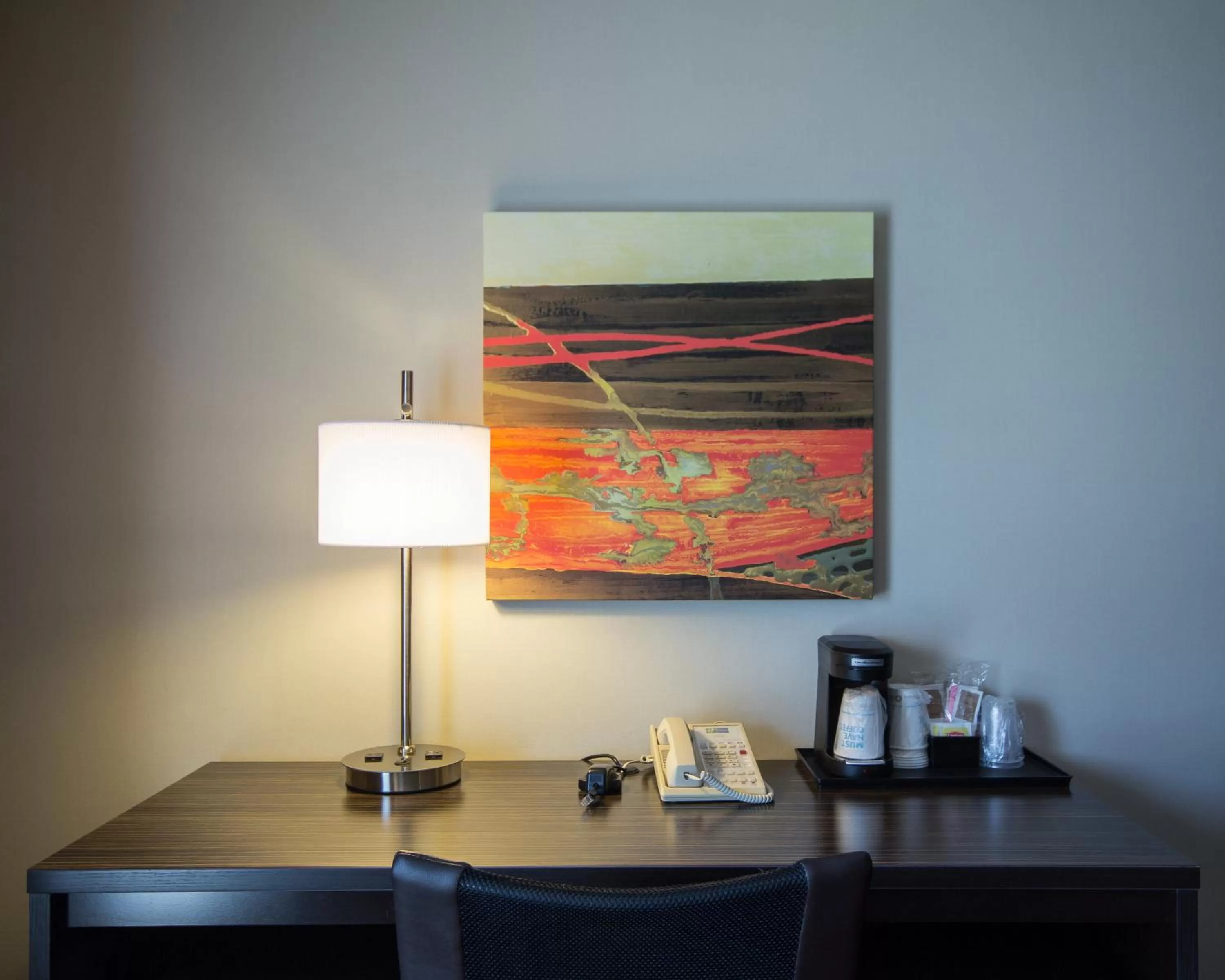 Photo of the whole room in Holiday Inn Express Hotel & Suites Auburn by IHG