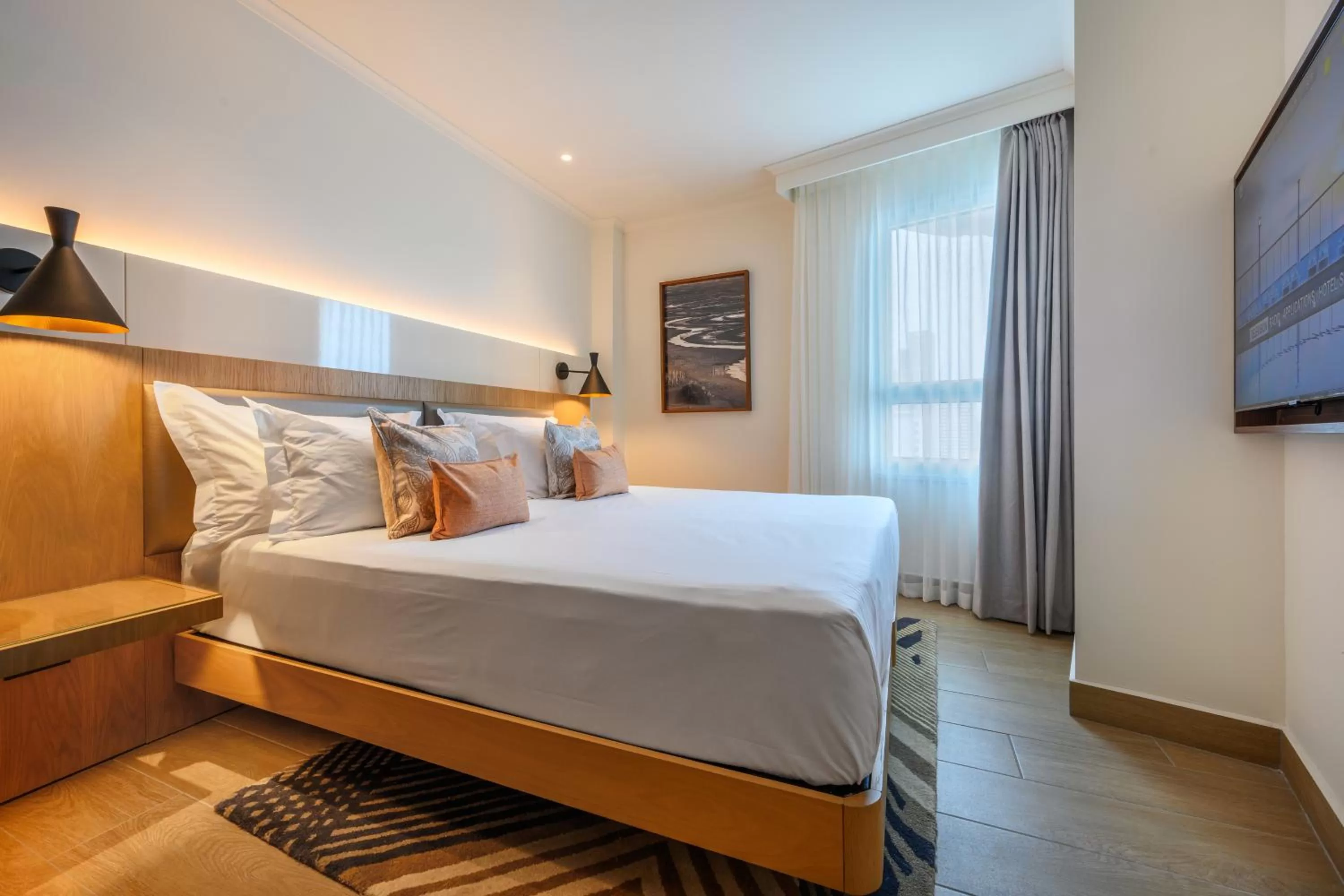 Bedroom, Bed in Sea Tower by Isrotel Design