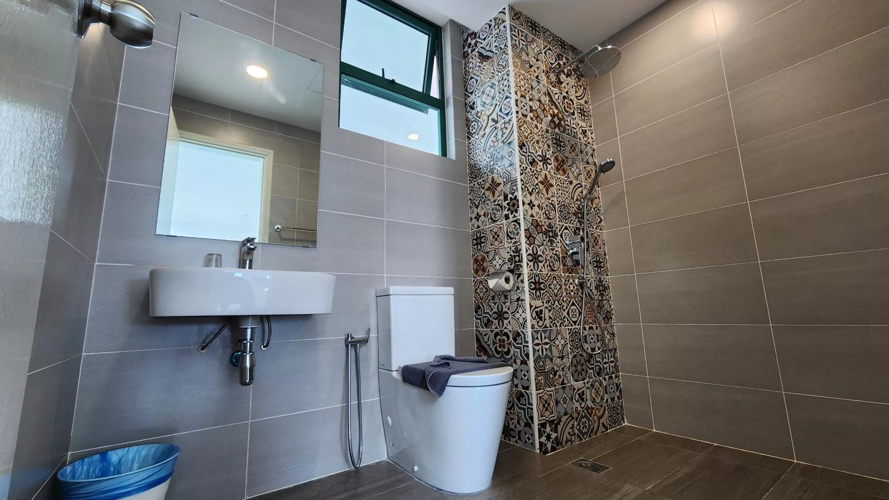 Toilet in Swan Garden Resort Hotel