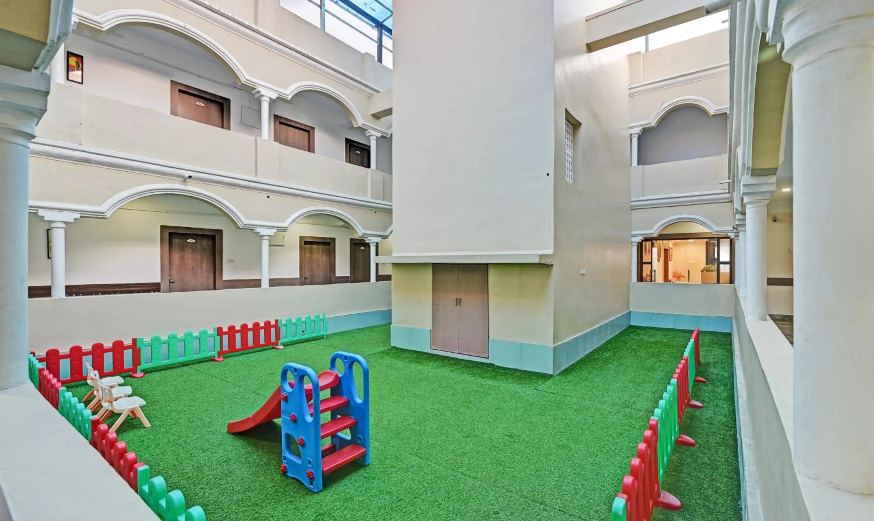 Kids's club in Treebo Sidhartha International Baliapanda