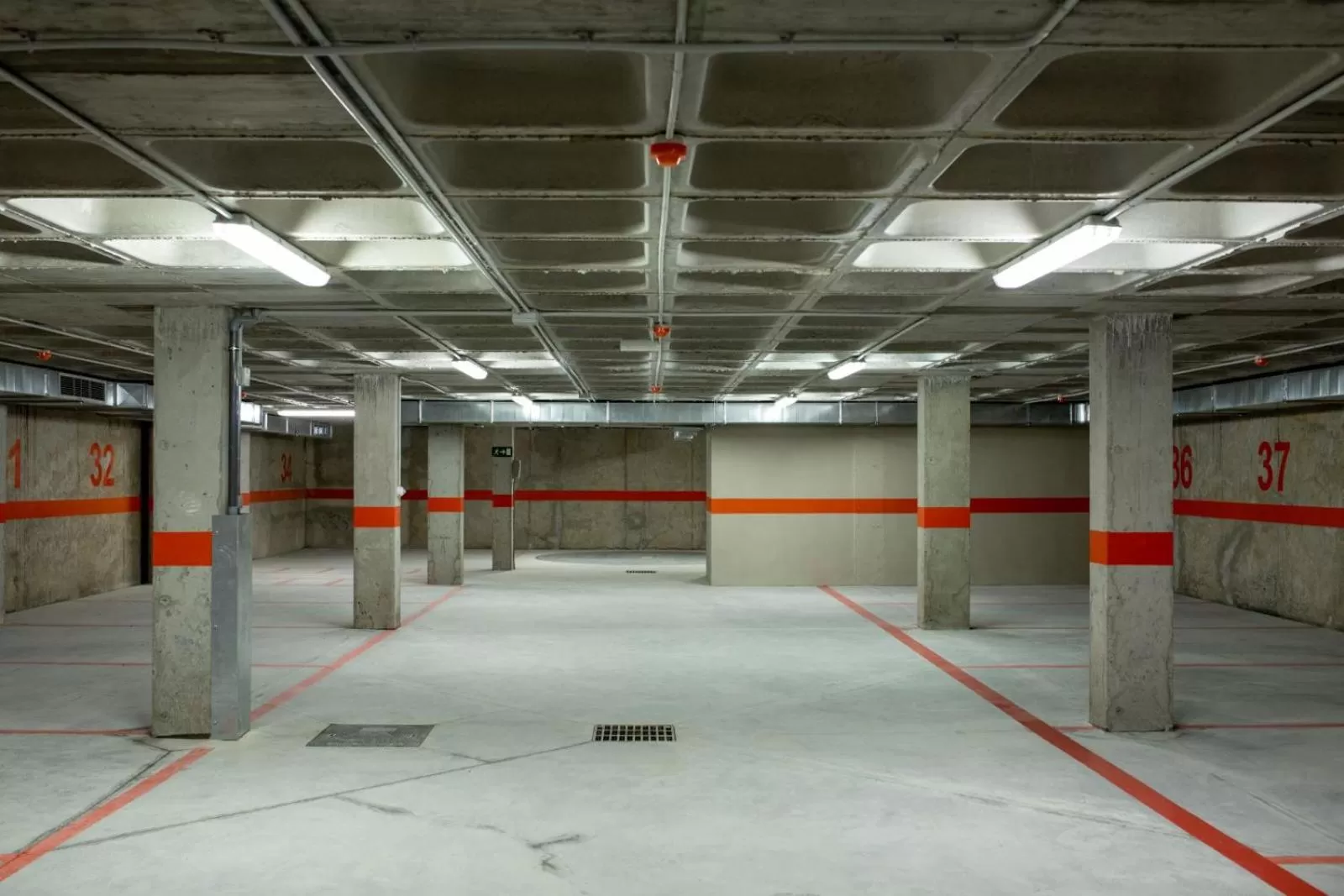 Property building in Ramirez Flats Valencia