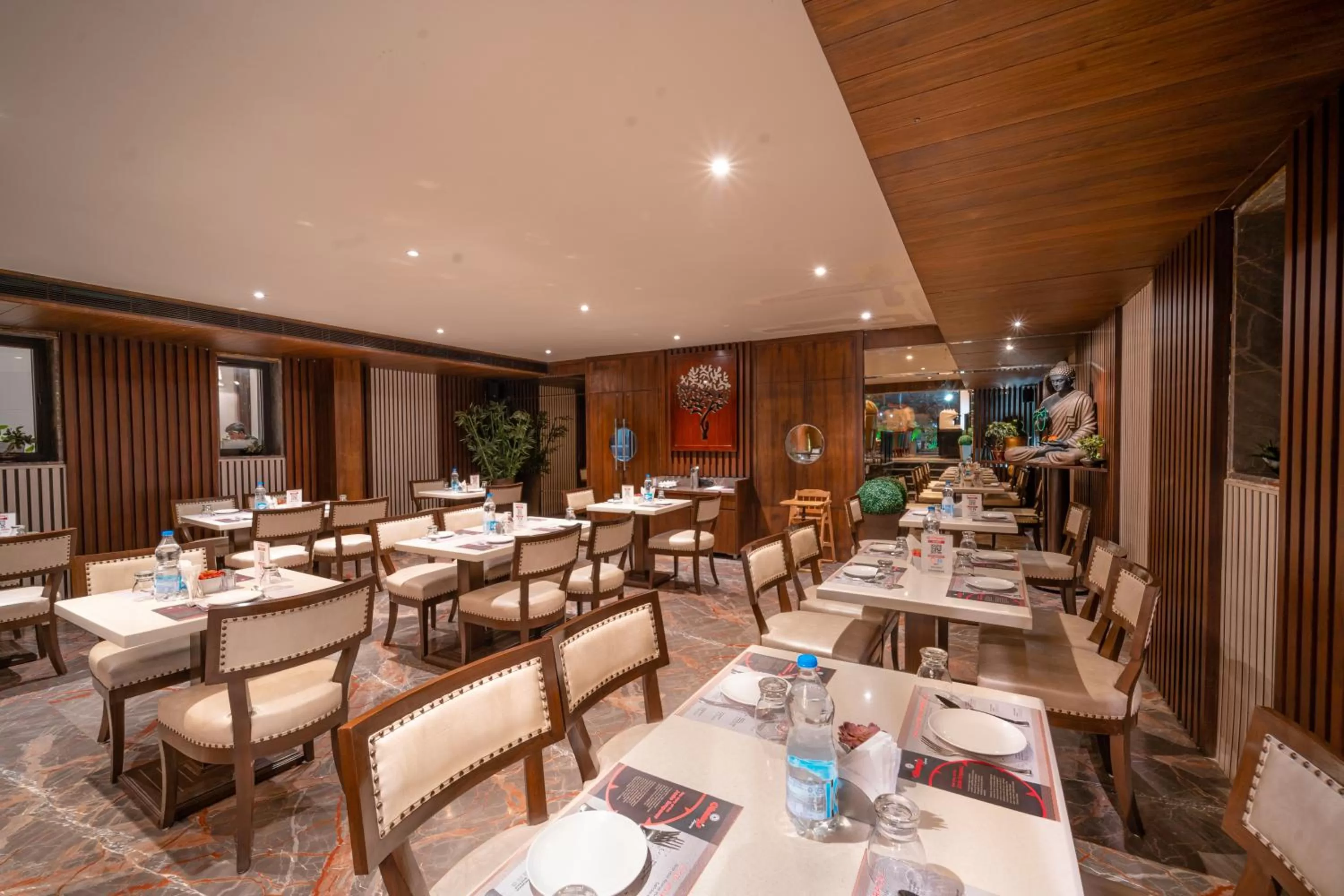 Restaurant/places to eat in Playsales Eco Stay Vijay Nagar Indore