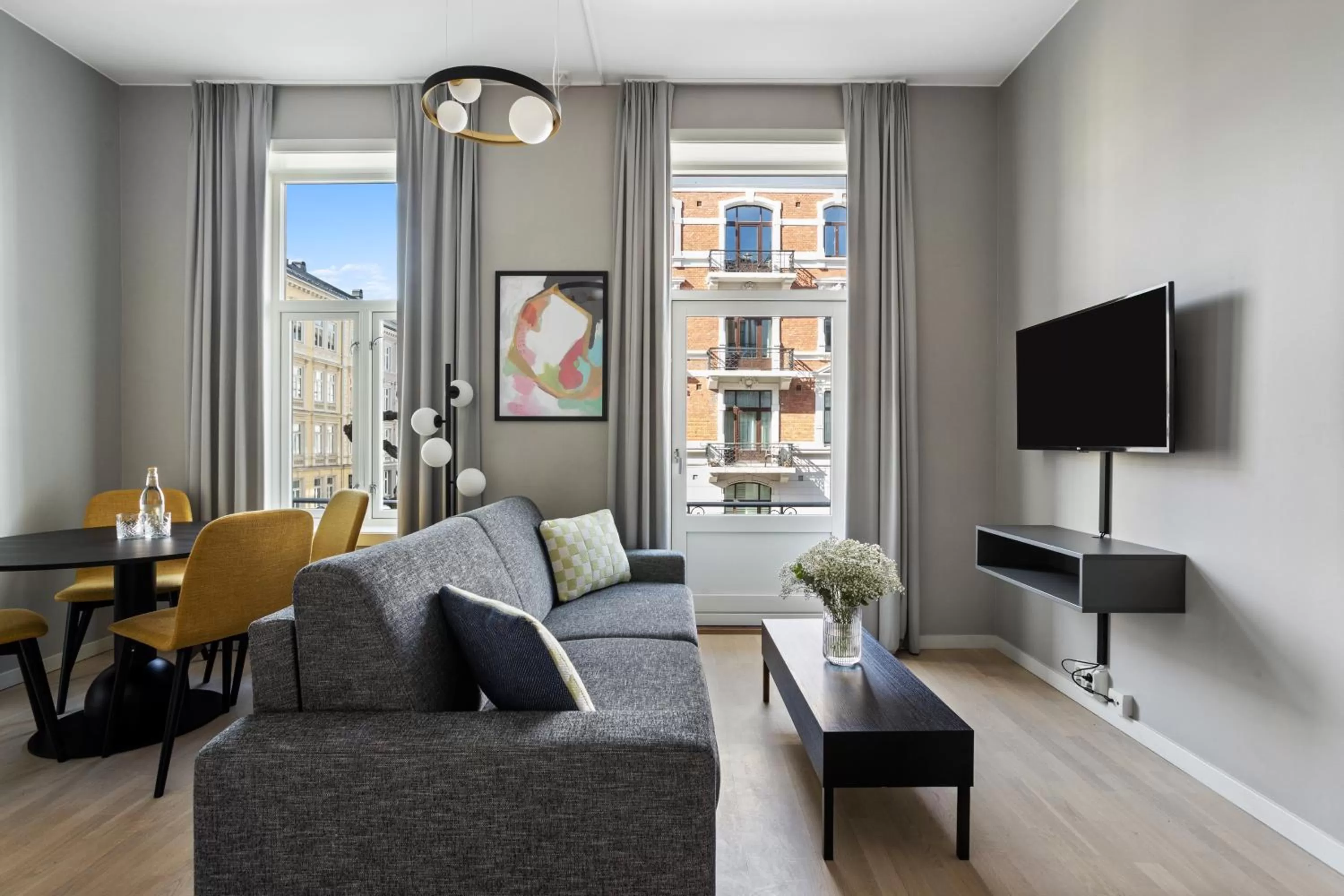 TV and multimedia in Numa Oslo Topp