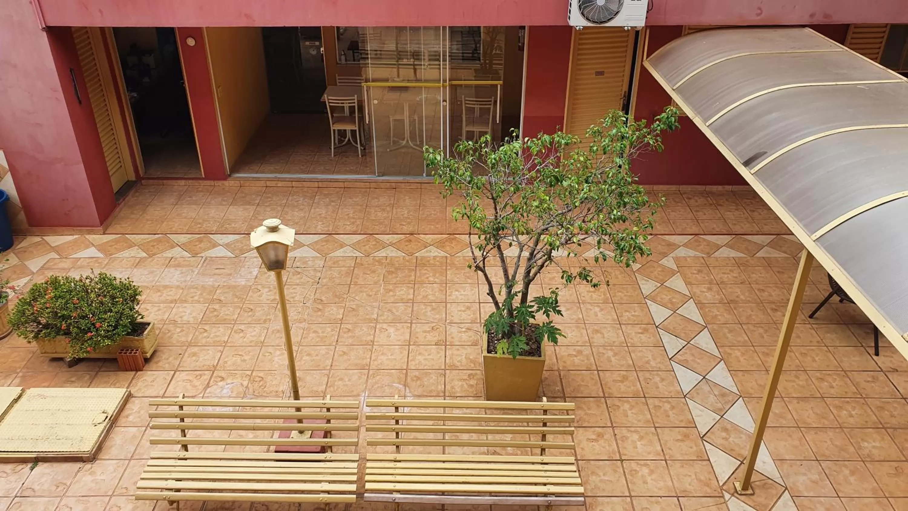 Inner courtyard view in Hotel Sta Mônica Marília