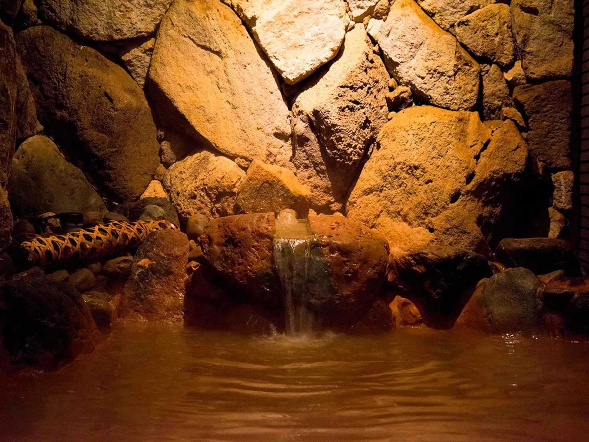 Hot Spring Bath in Okuno Hosomichi