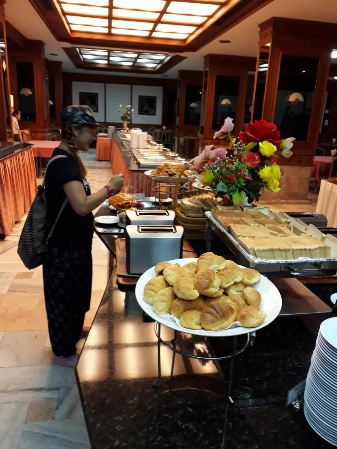 Buffet breakfast in Royal Palace Hotel