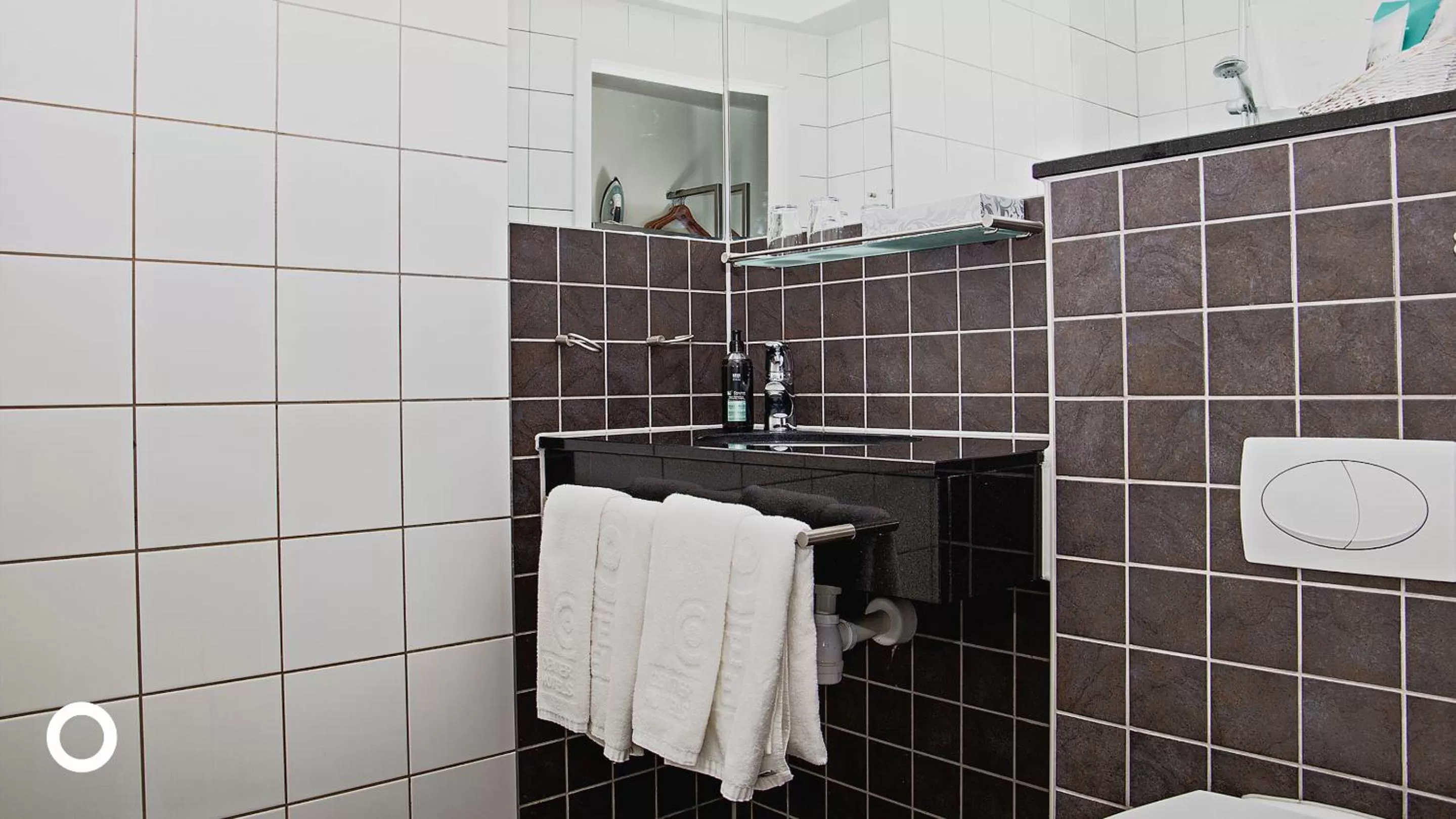 Bathroom in Center Hotels Arnarhvoll