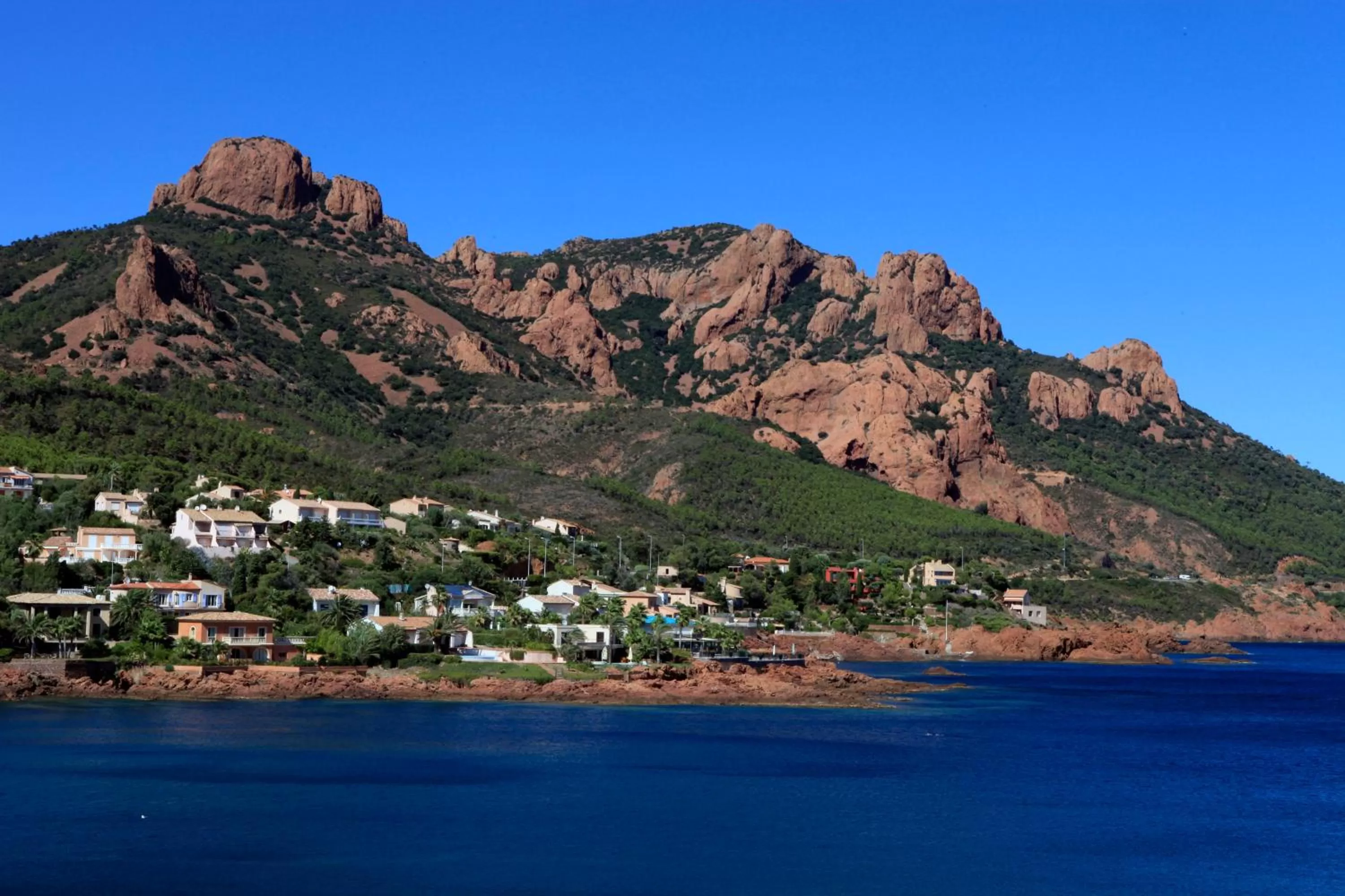 Area and facilities in Best Western Plus La Marina