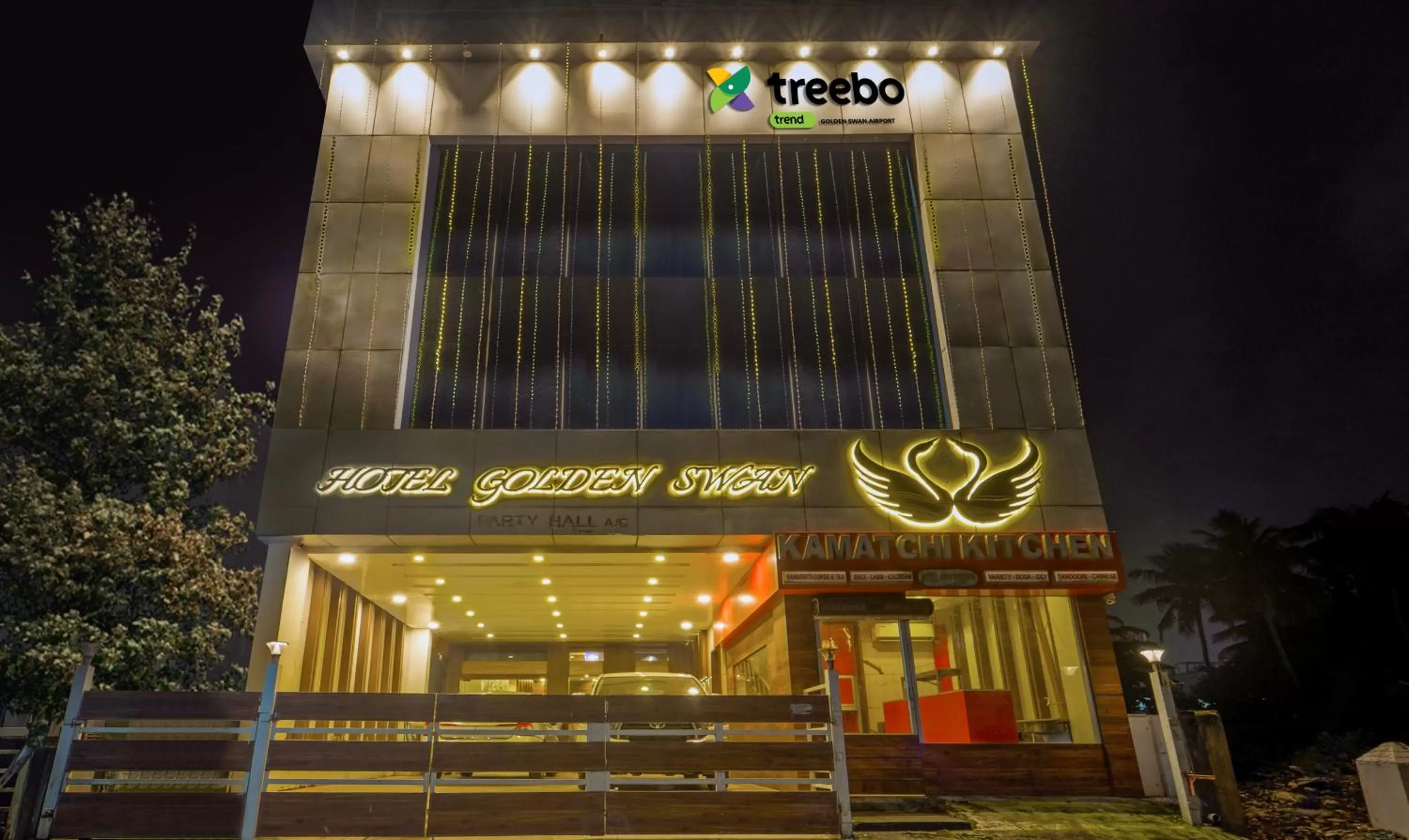 Facade/entrance in Treebo Golden Swan Pammal