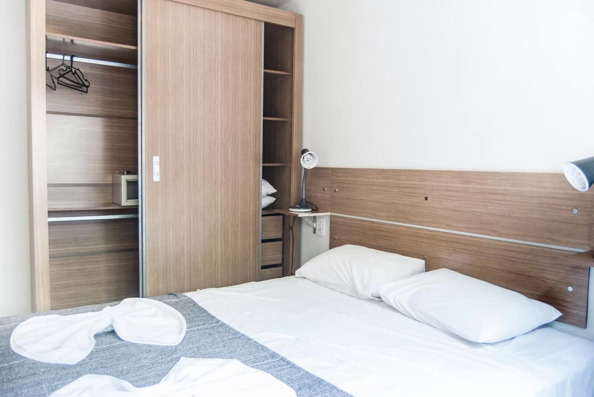 Photo of the whole room in Pousada Holiday