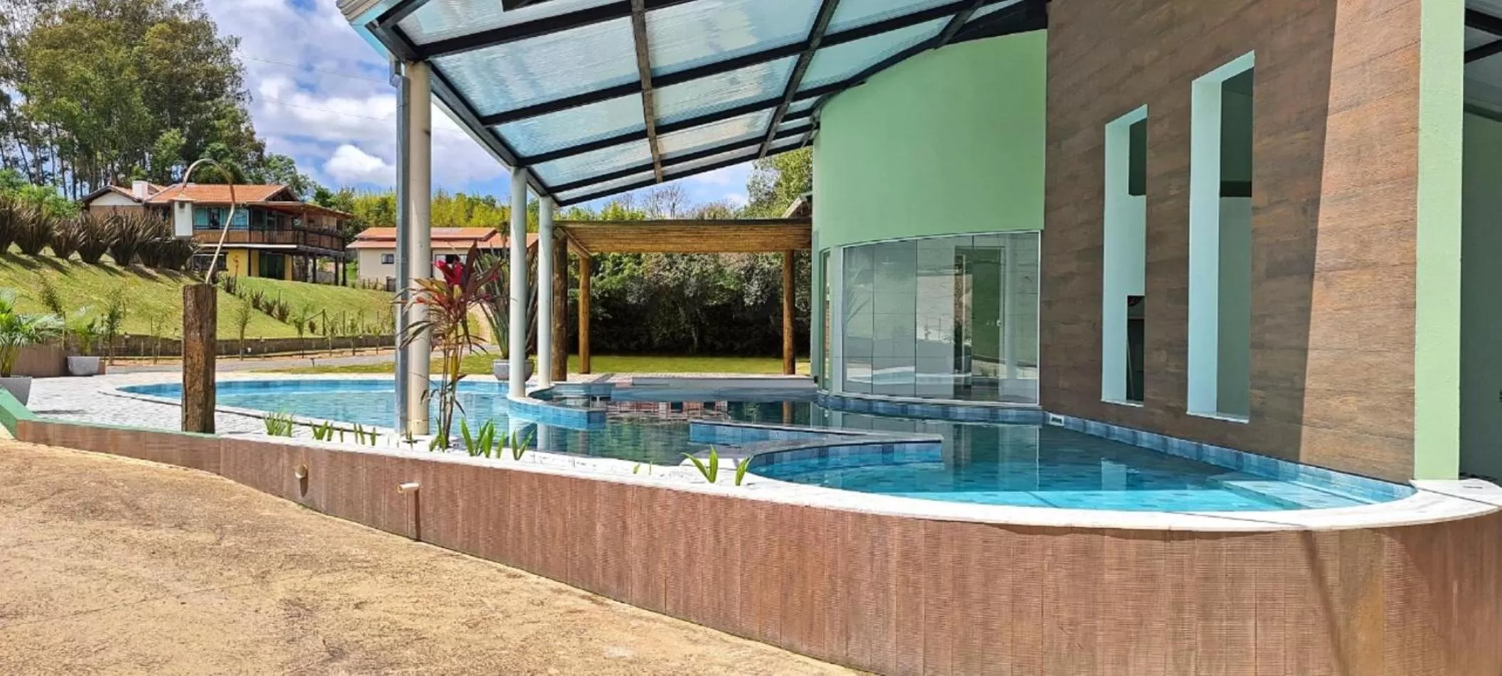 Sauna, Swimming Pool in Pousada Trem Chic