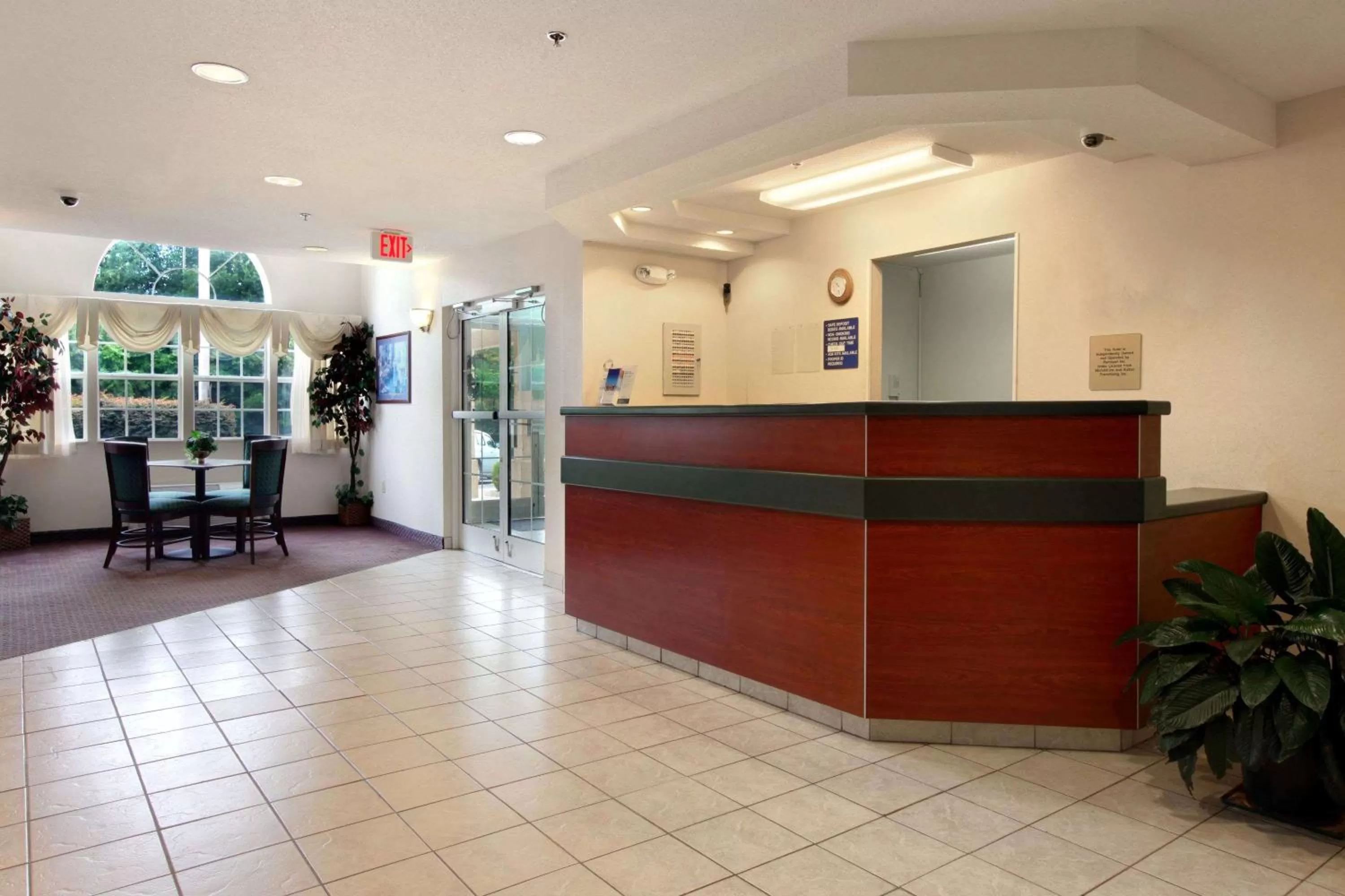 Lobby or reception in Super 8 by Wyndham Harbison/Parkridge Hospital