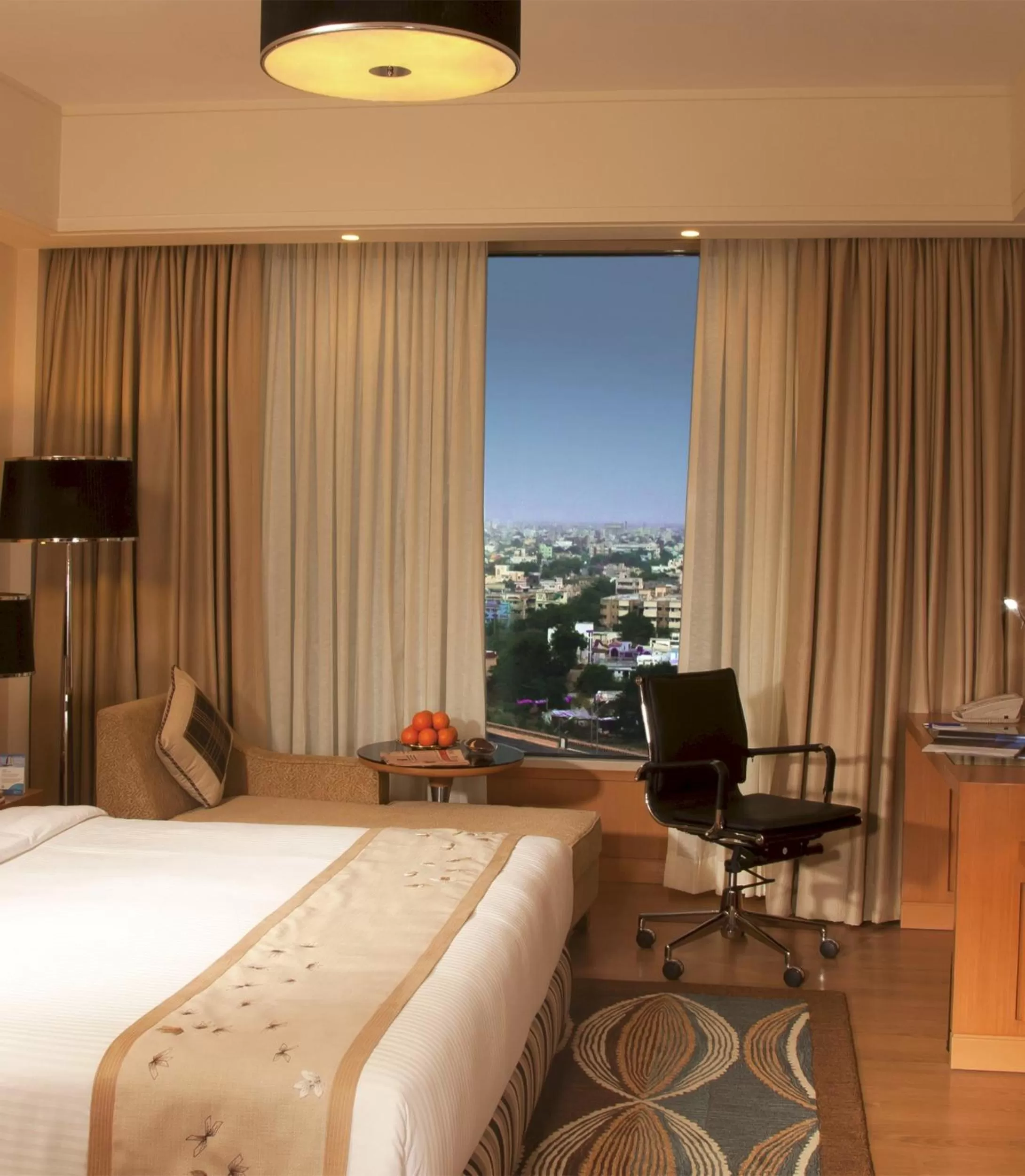 Day, Bed in Radisson Blu Hotel, Nagpur