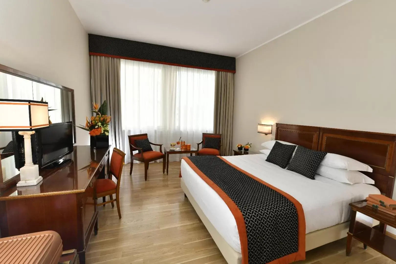 Classic Double or Twin Room - single occupancy in Bettoja Hotel Mediterraneo Classic Double or Twin Room - single occupancy in Bettoja Hotel Mediterraneo