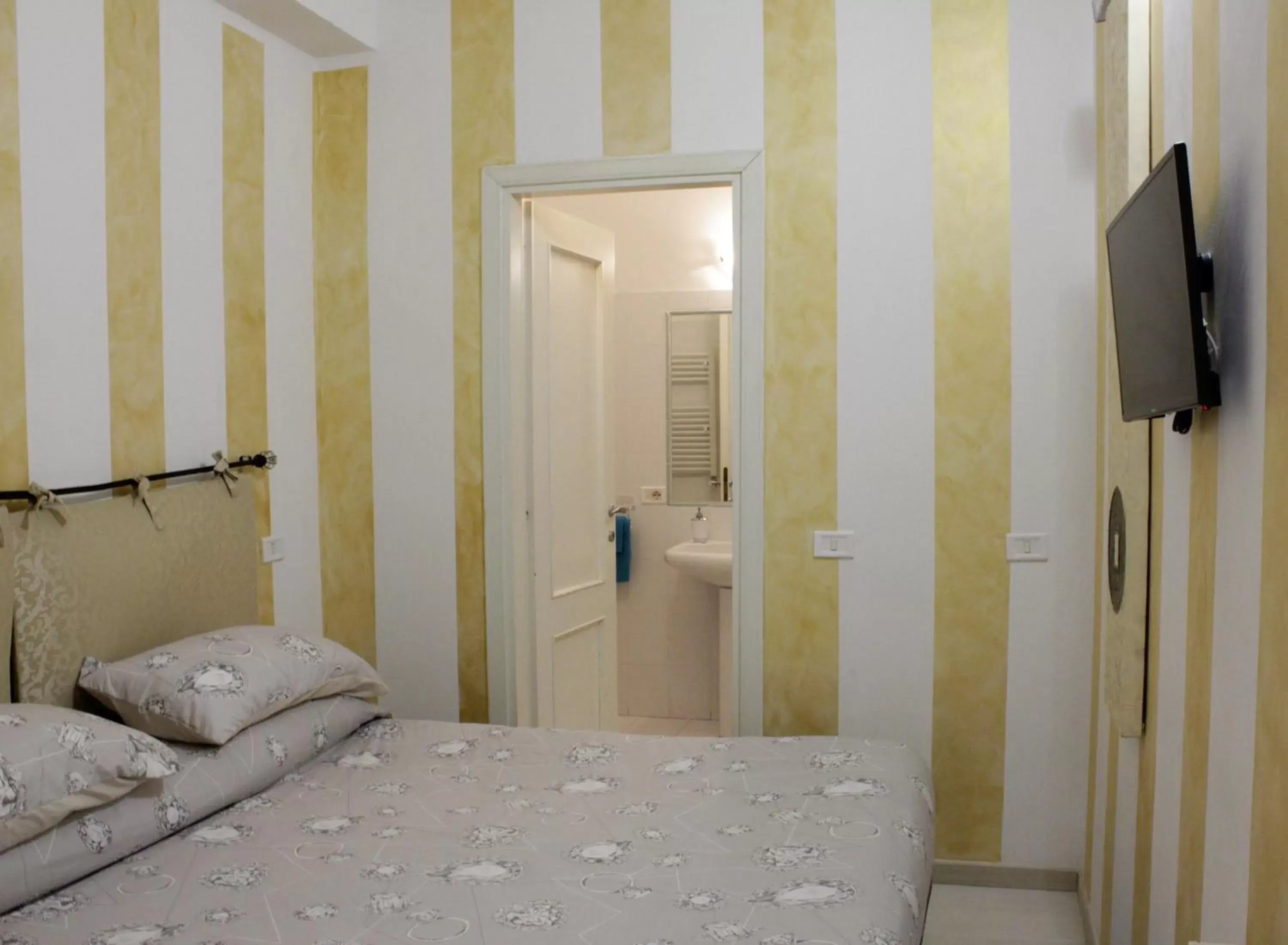 Double or Twin Room in A57 Double or Twin Room in A57