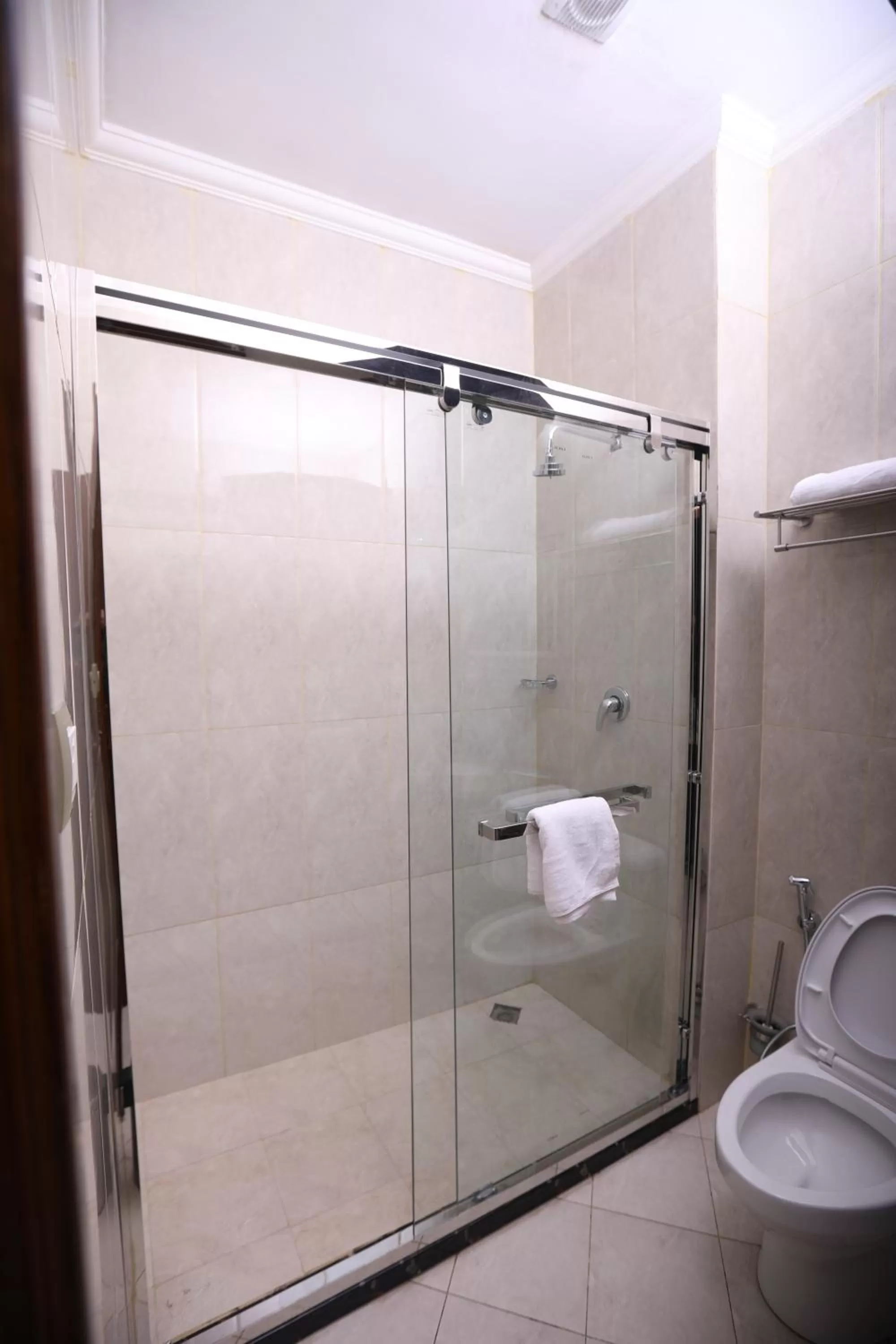 Bathroom in New Day Hotel