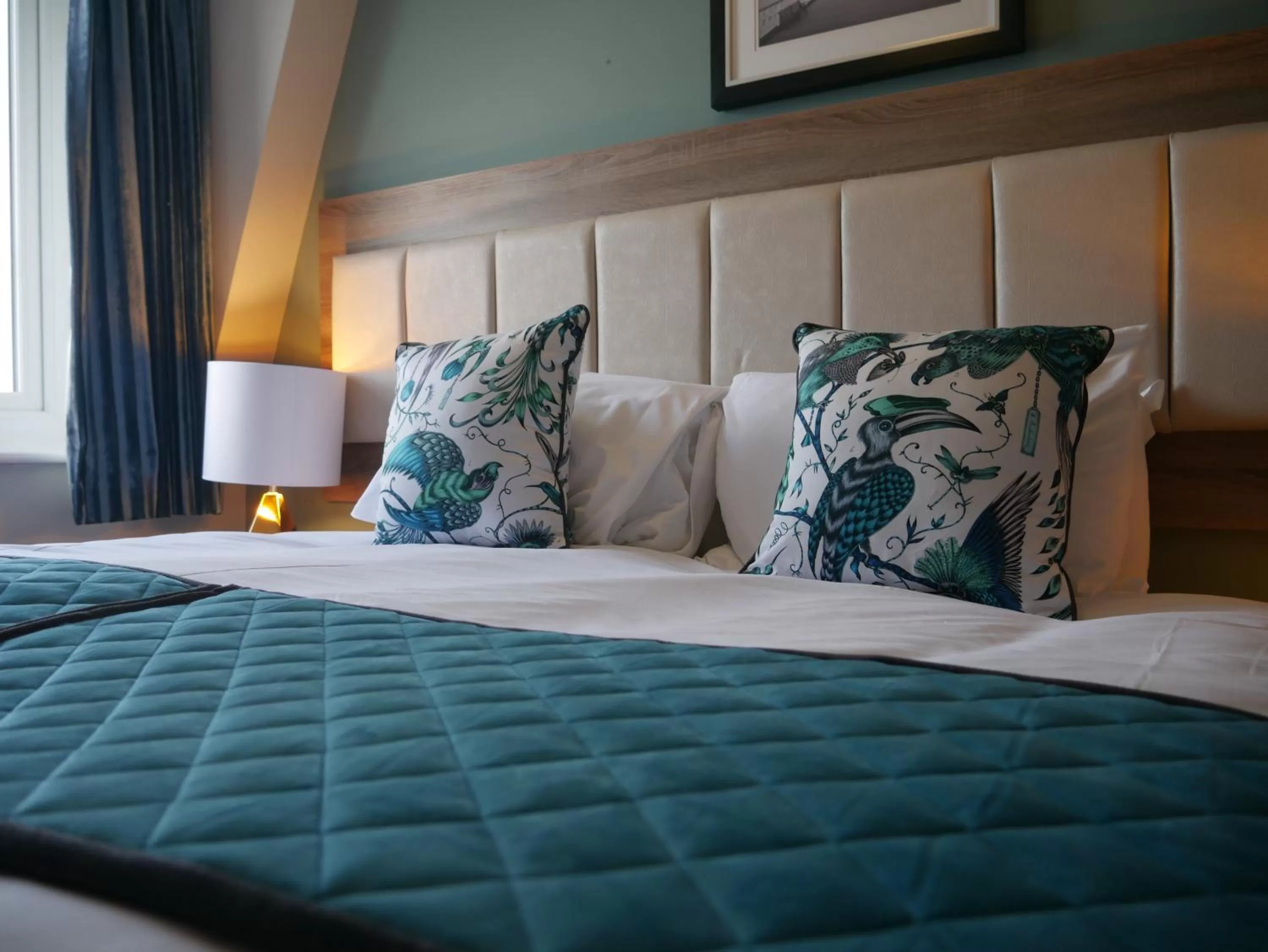 Bedroom, Bed in Llandudno Bay Hotel