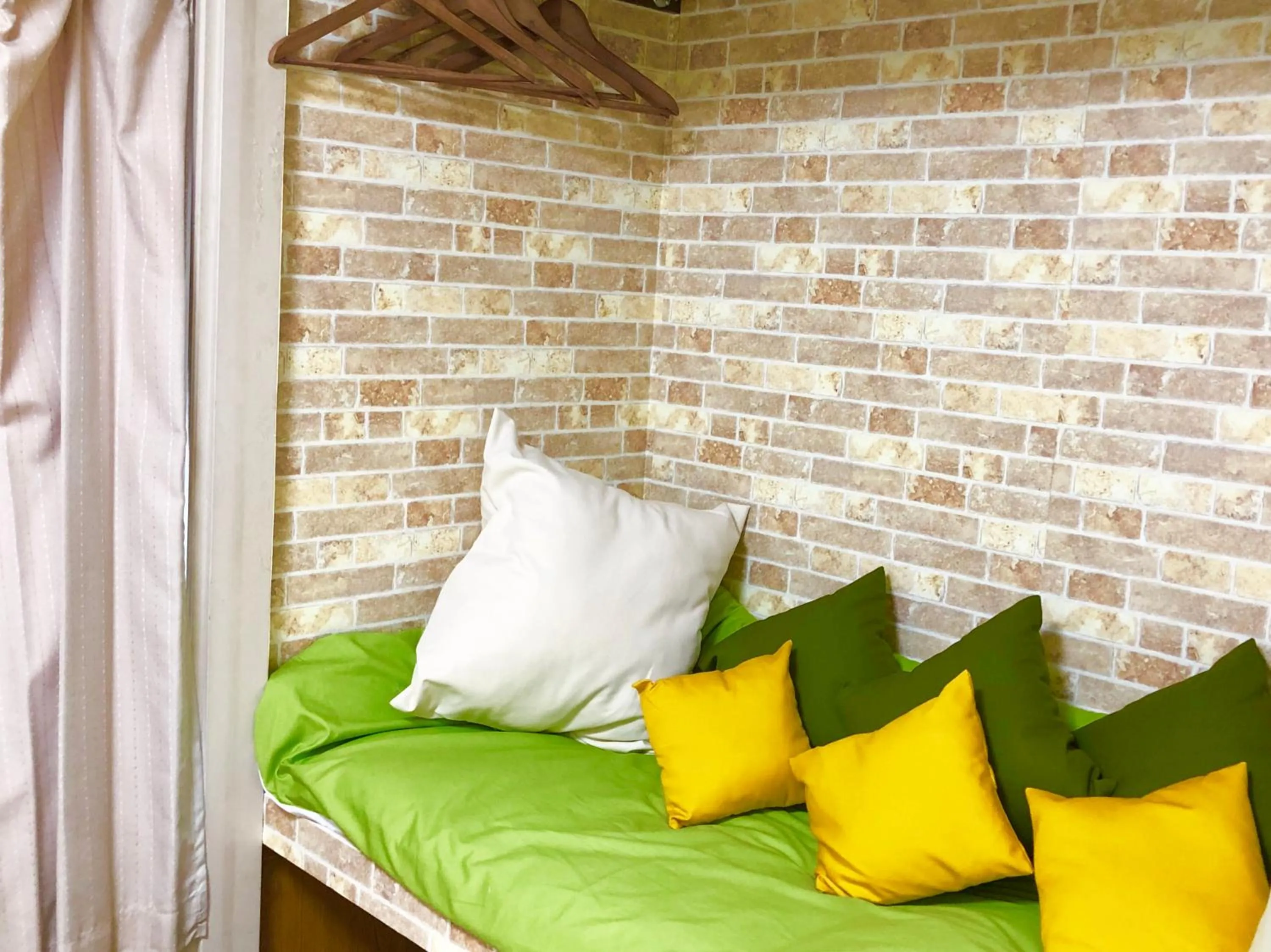 Photo of the whole room, Bed in Guest House Sakurakomachi