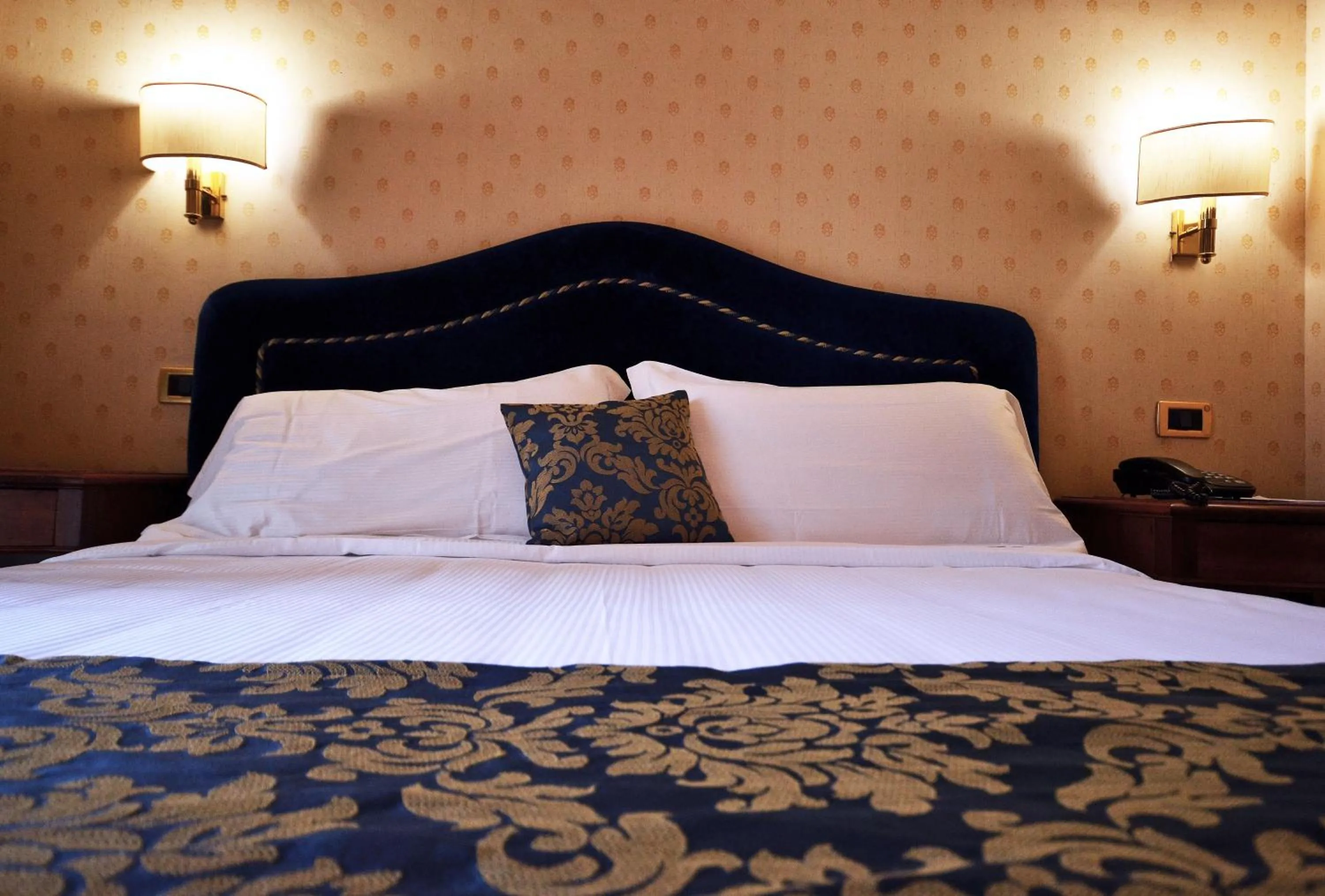 Bed in Hotel Cilicia