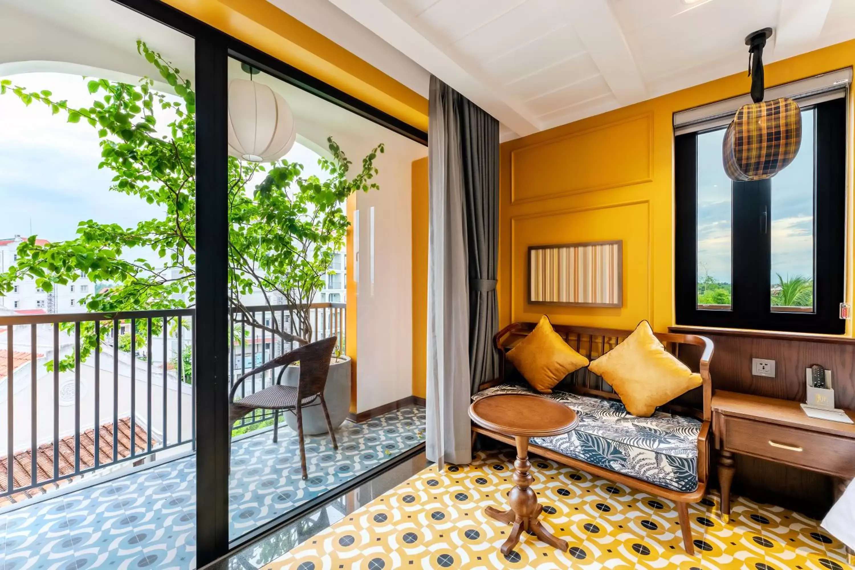 Deluxe Double or Twin Room with City View in Son Hoi An Boutique Hotel & Spa Deluxe Double or Twin Room with City View in Son Hoi An Boutique Hotel & Spa