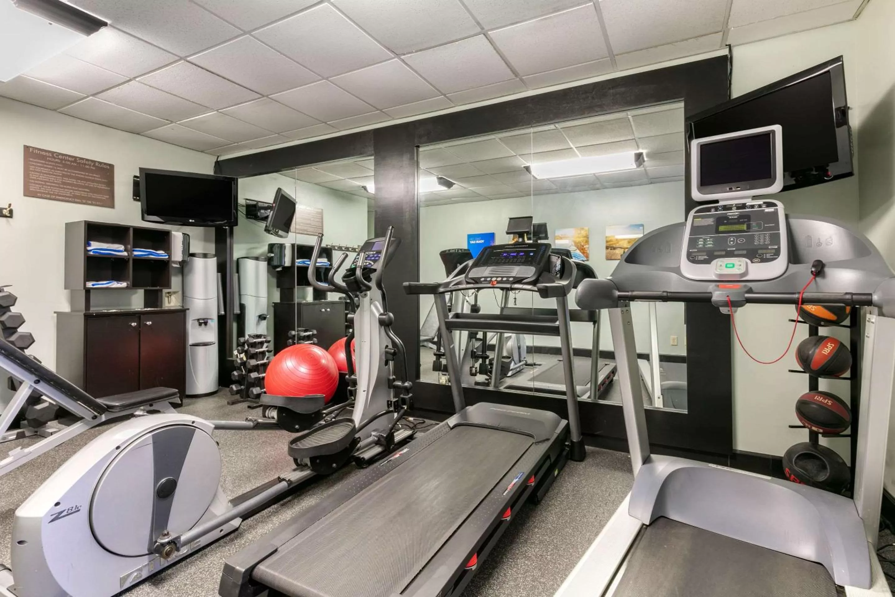 Fitness centre/facilities in Comfort Inn Chattanooga Downtown Southside