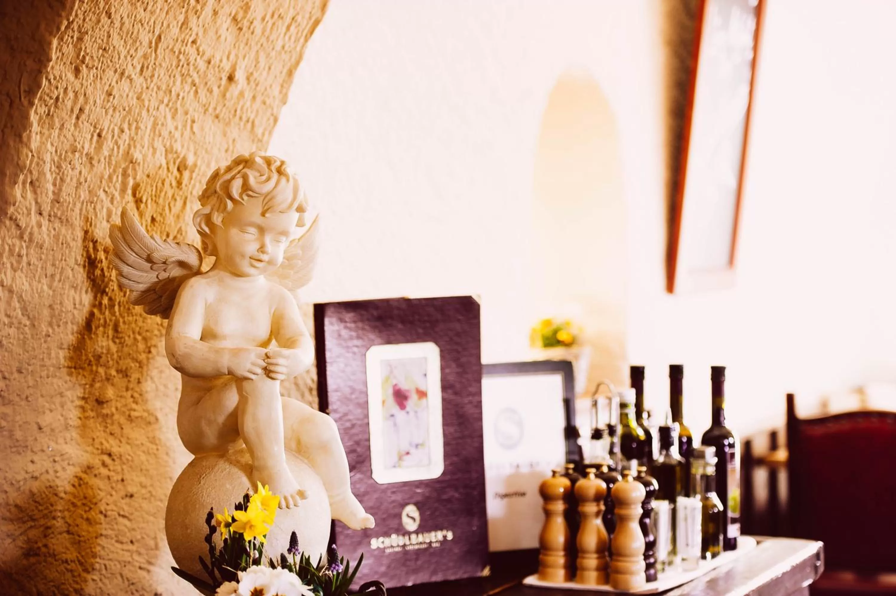 Restaurant/places to eat in Schüdlbauer´s Hotel-Restaurant-Bar