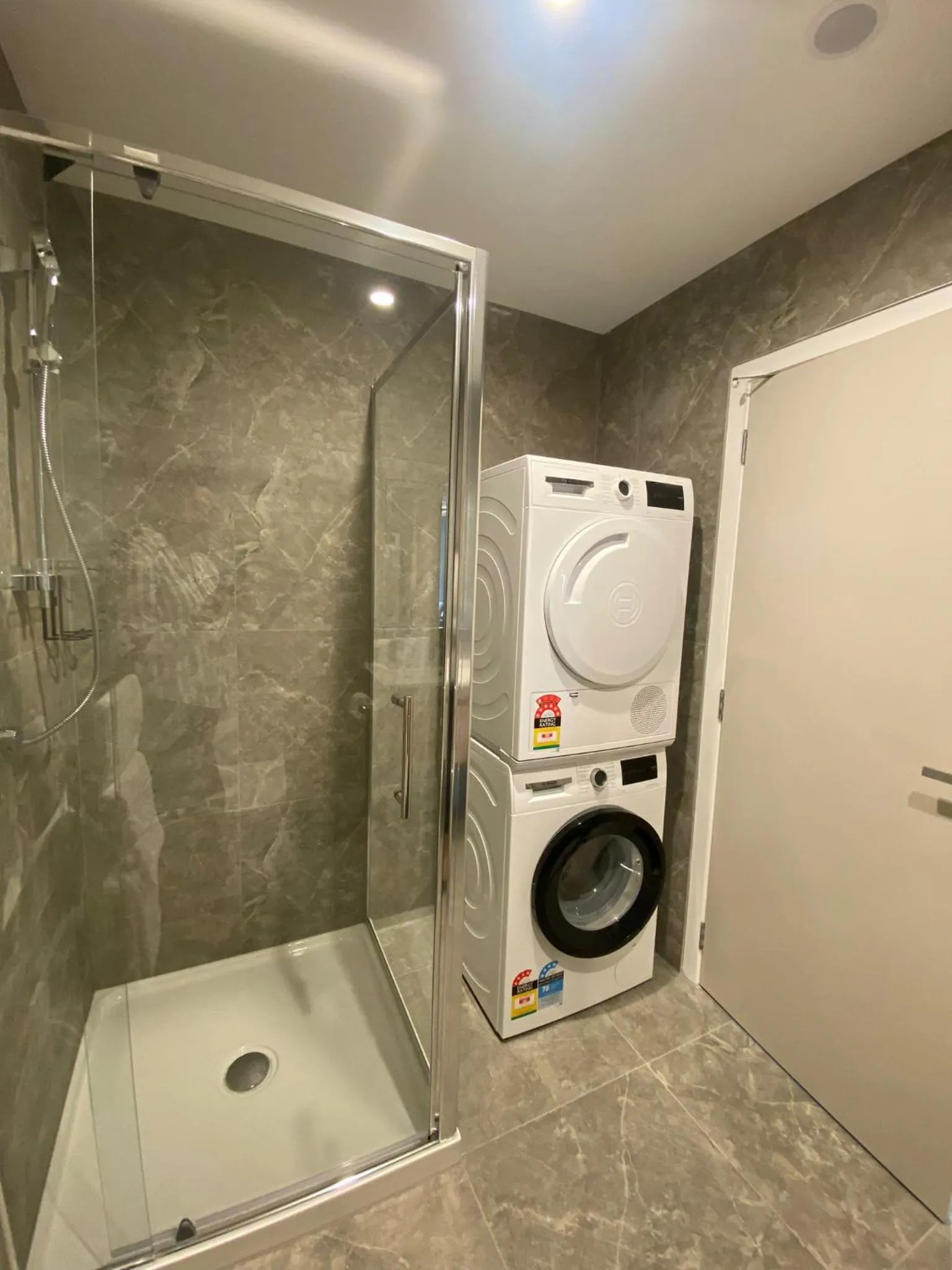 Shower in La Quinta by Wyndham Ellerslie Auckland